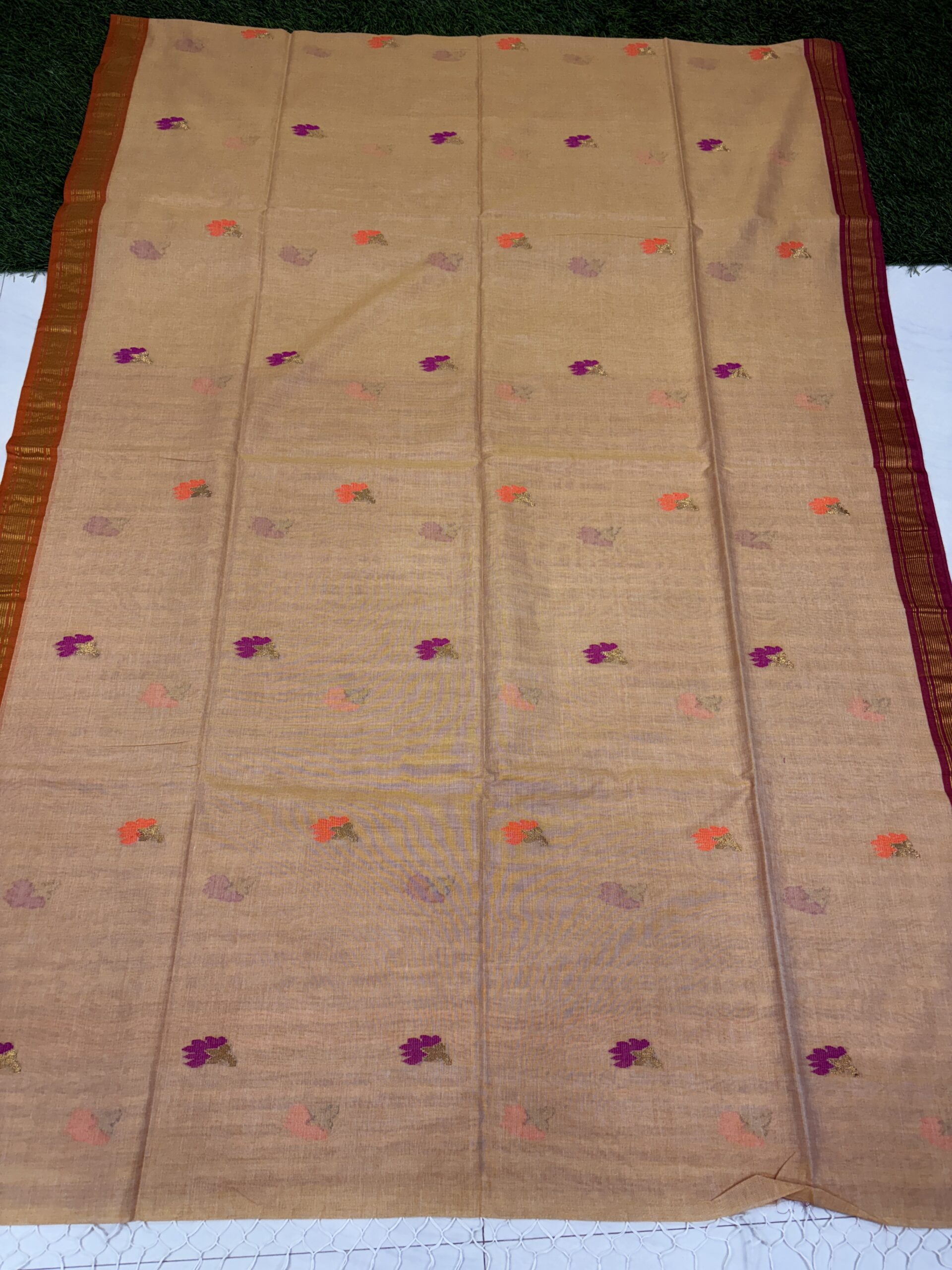 Pinkish Tan Handloom Premium Cotton Jamdani Saree - Image 2