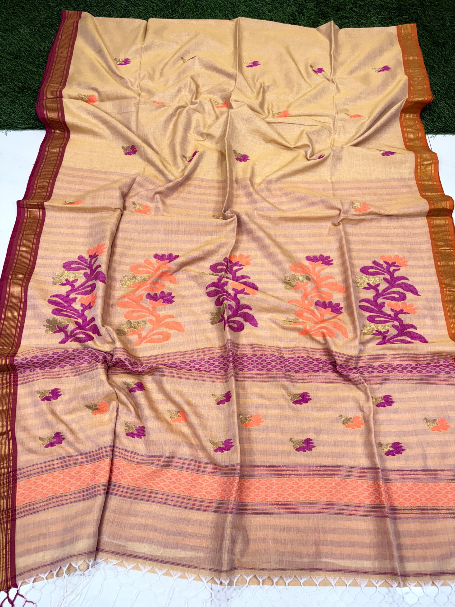 Pinkish Tan Handloom Premium Cotton Jamdani Saree - Image 4