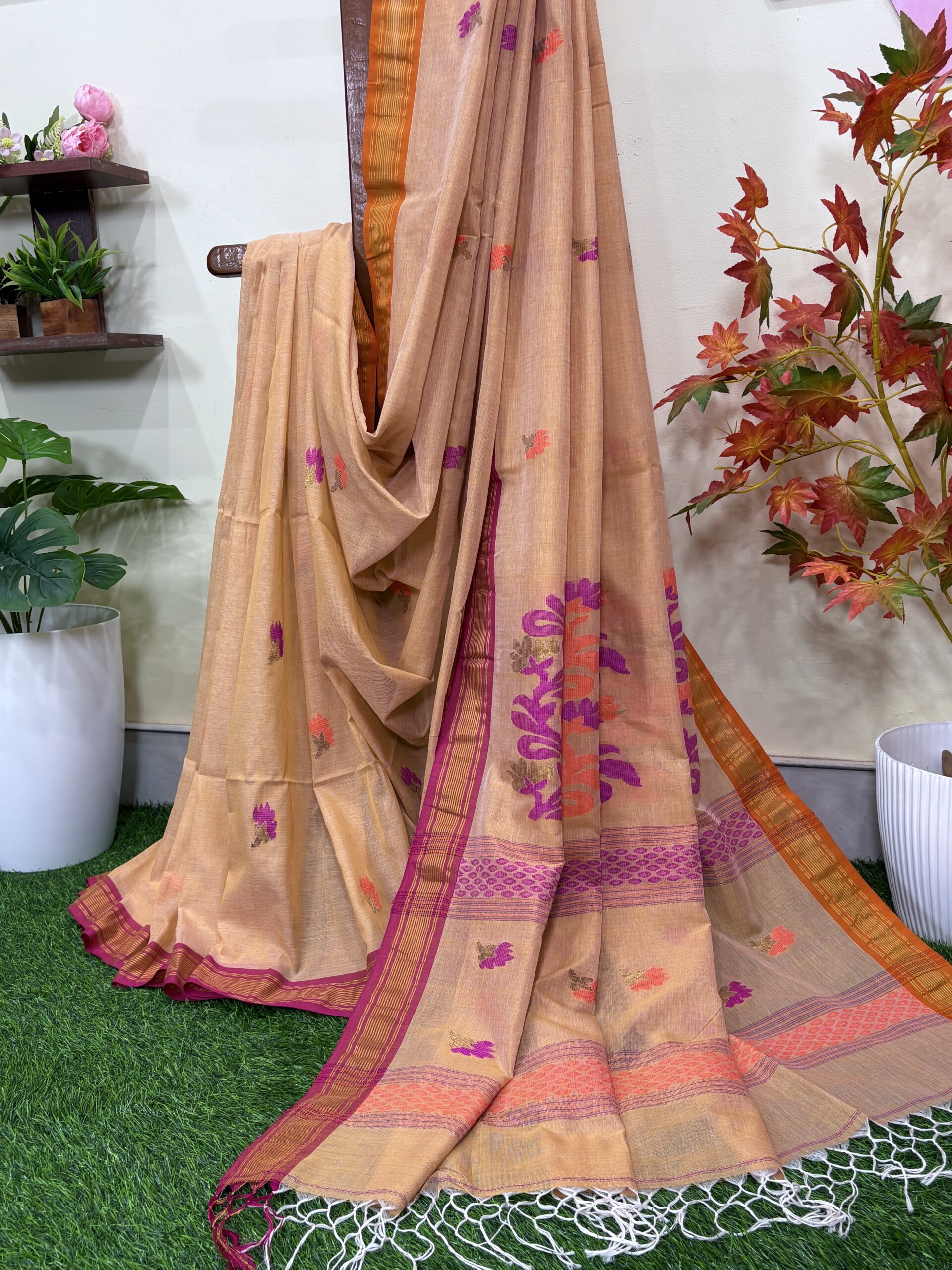 Pinkish Tan Handloom Premium Cotton Jamdani Saree