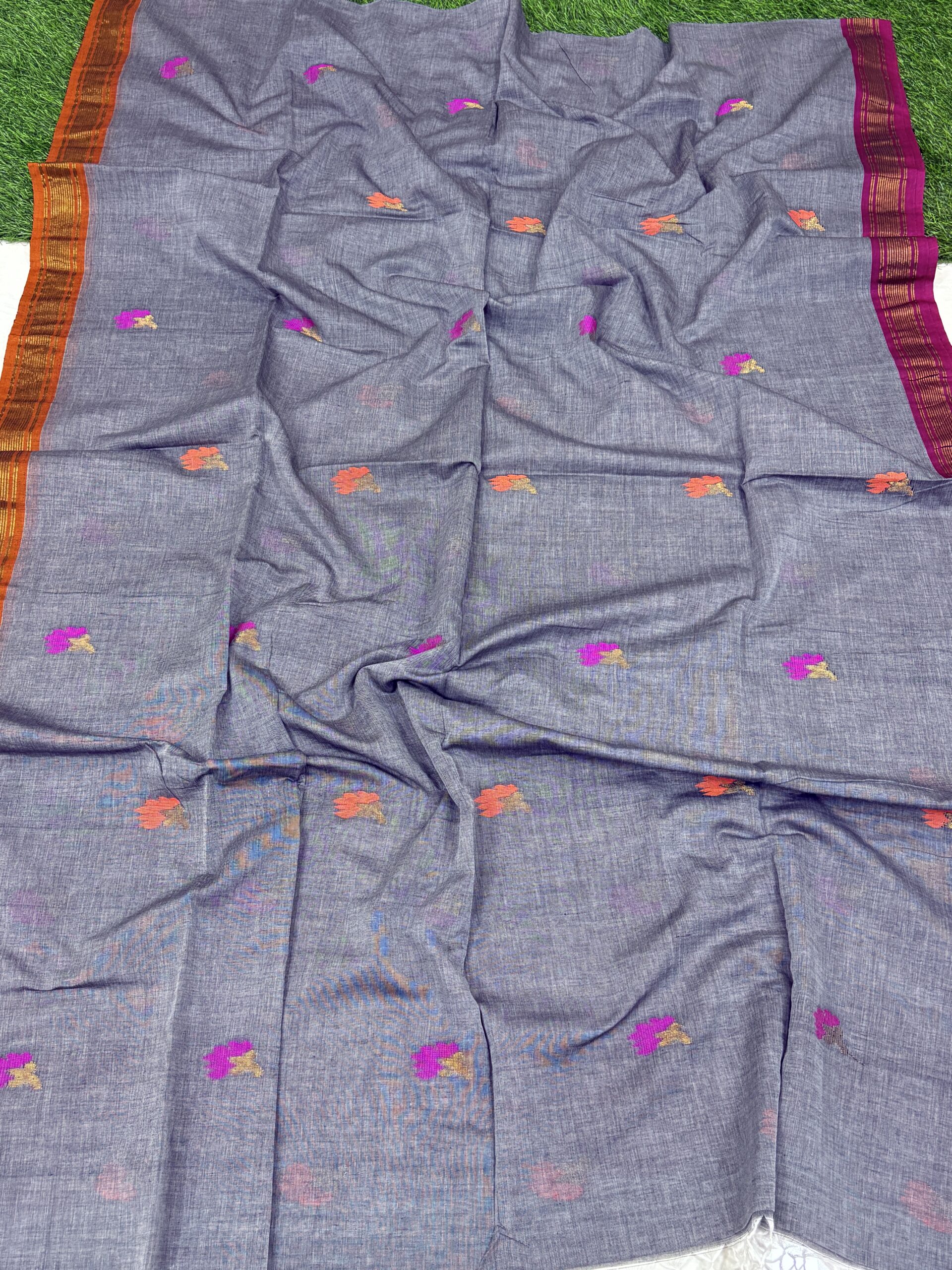 Slate Grey Handloom Premium Cotton Jamdani Saree - Image 2