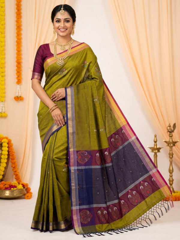 Golden Yellow Bengal Handloom Katan Silk Kanjivaram Saree