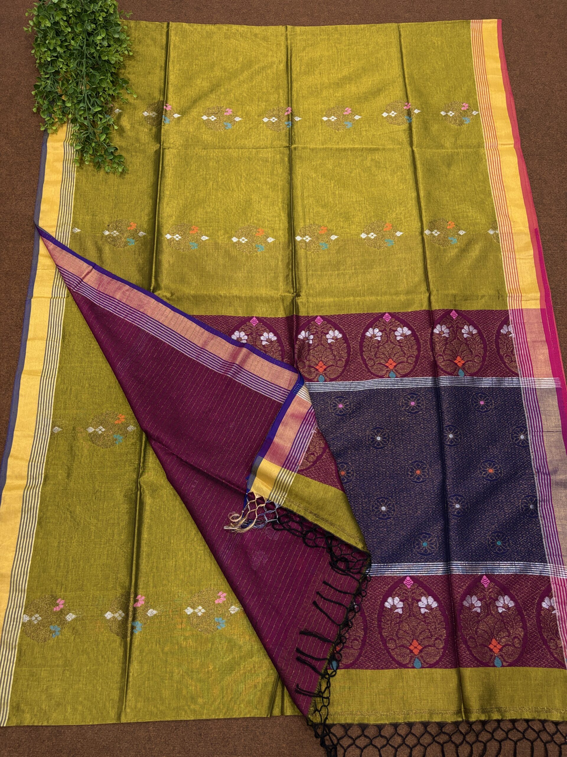 Golden Yellow Bengal Handloom Katan Silk Kanjivaram Saree - Image 2