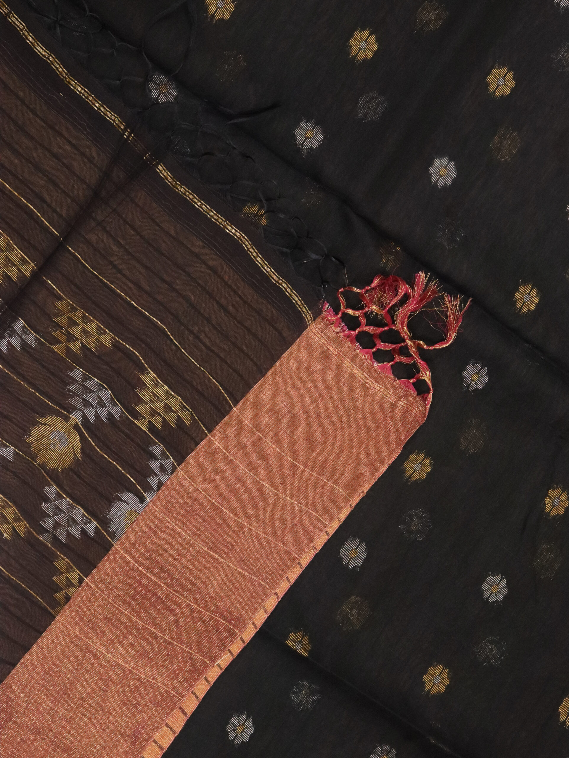 Orangish Black Cotton Silk Zari Jamdani Saree - Image 10