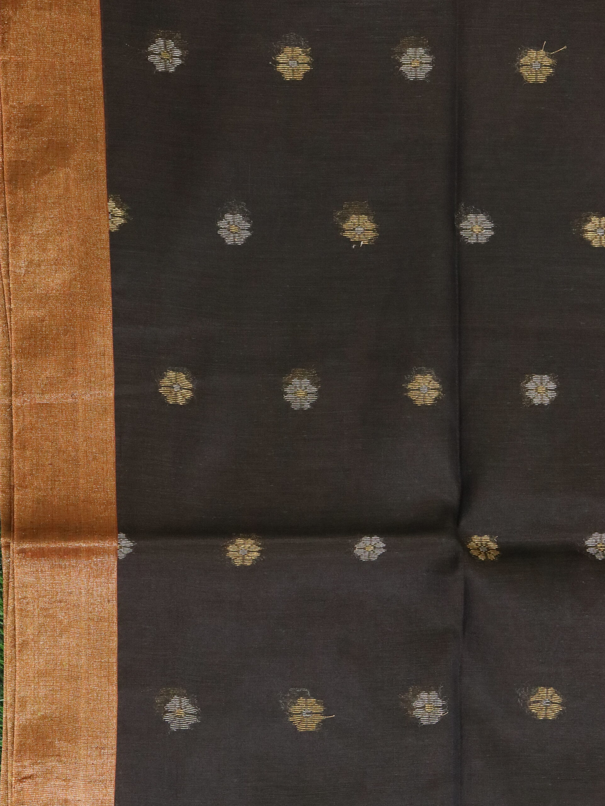 Blackish Brown Cotton Silk Zari Jamdani Saree - Image 10