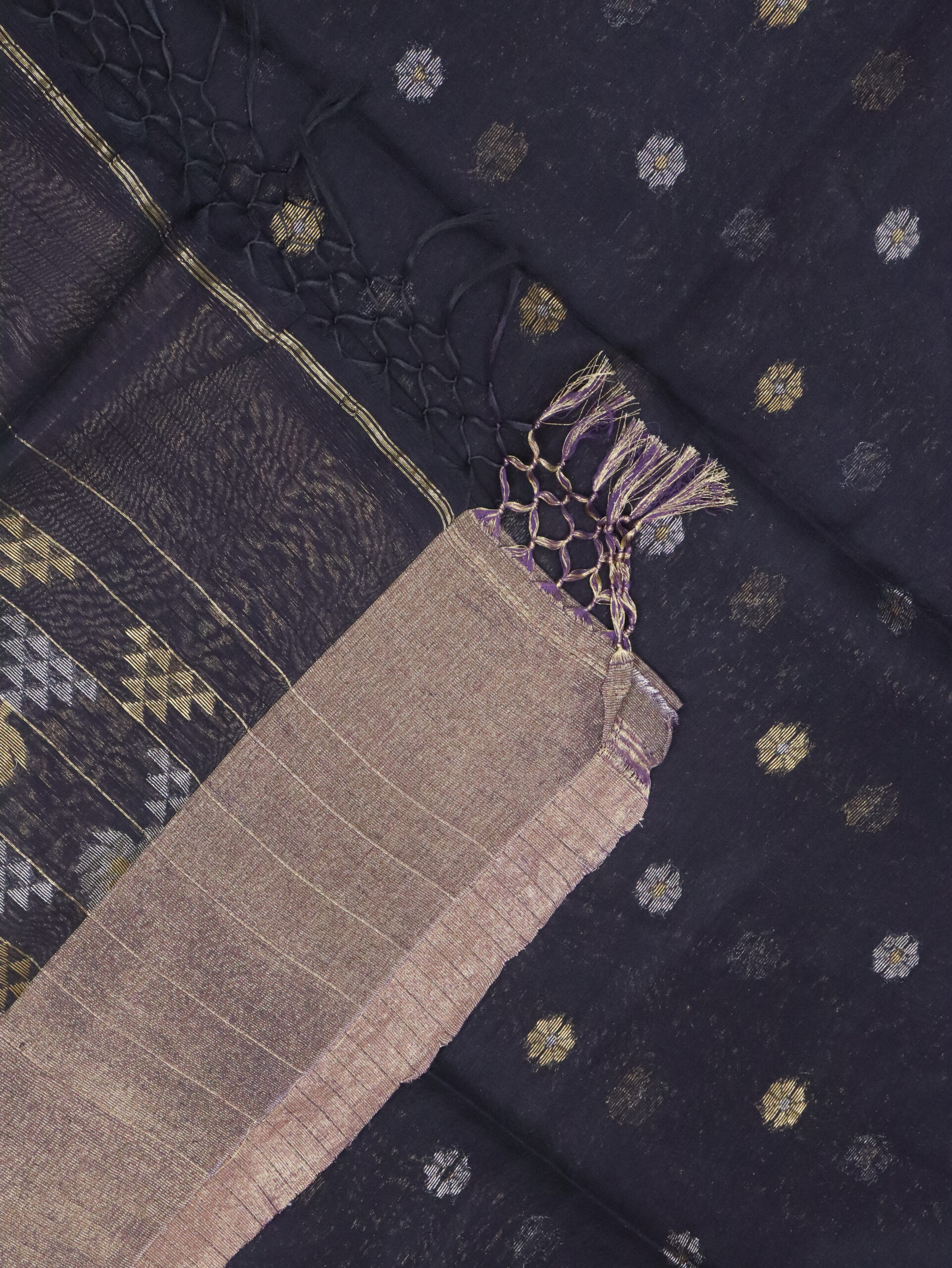 Purple Black Cotton Silk Zari Jamdani Saree - Image 8