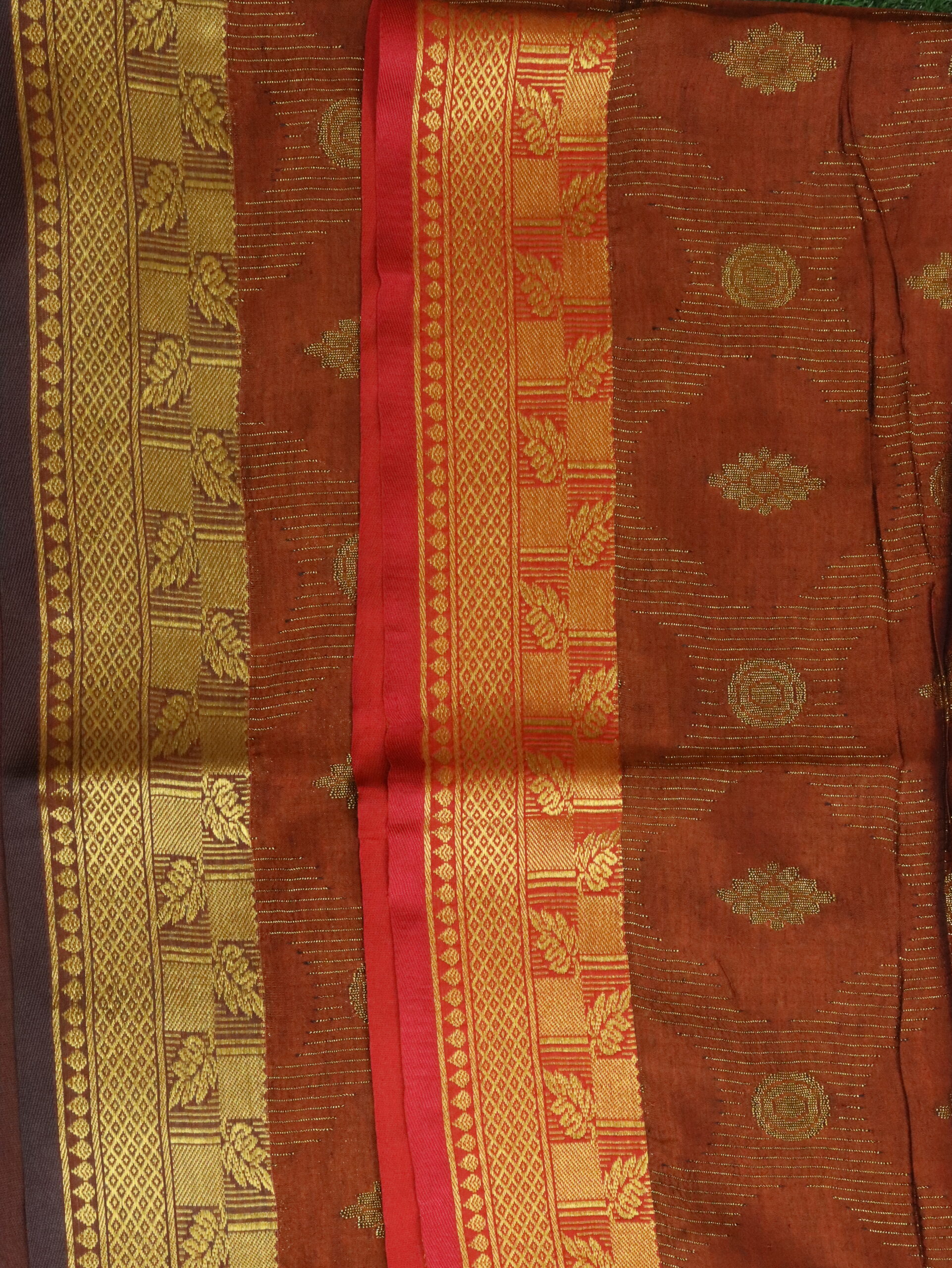 Rust Katan Silk Jamdani Saree with Blouse Piece - Image 10