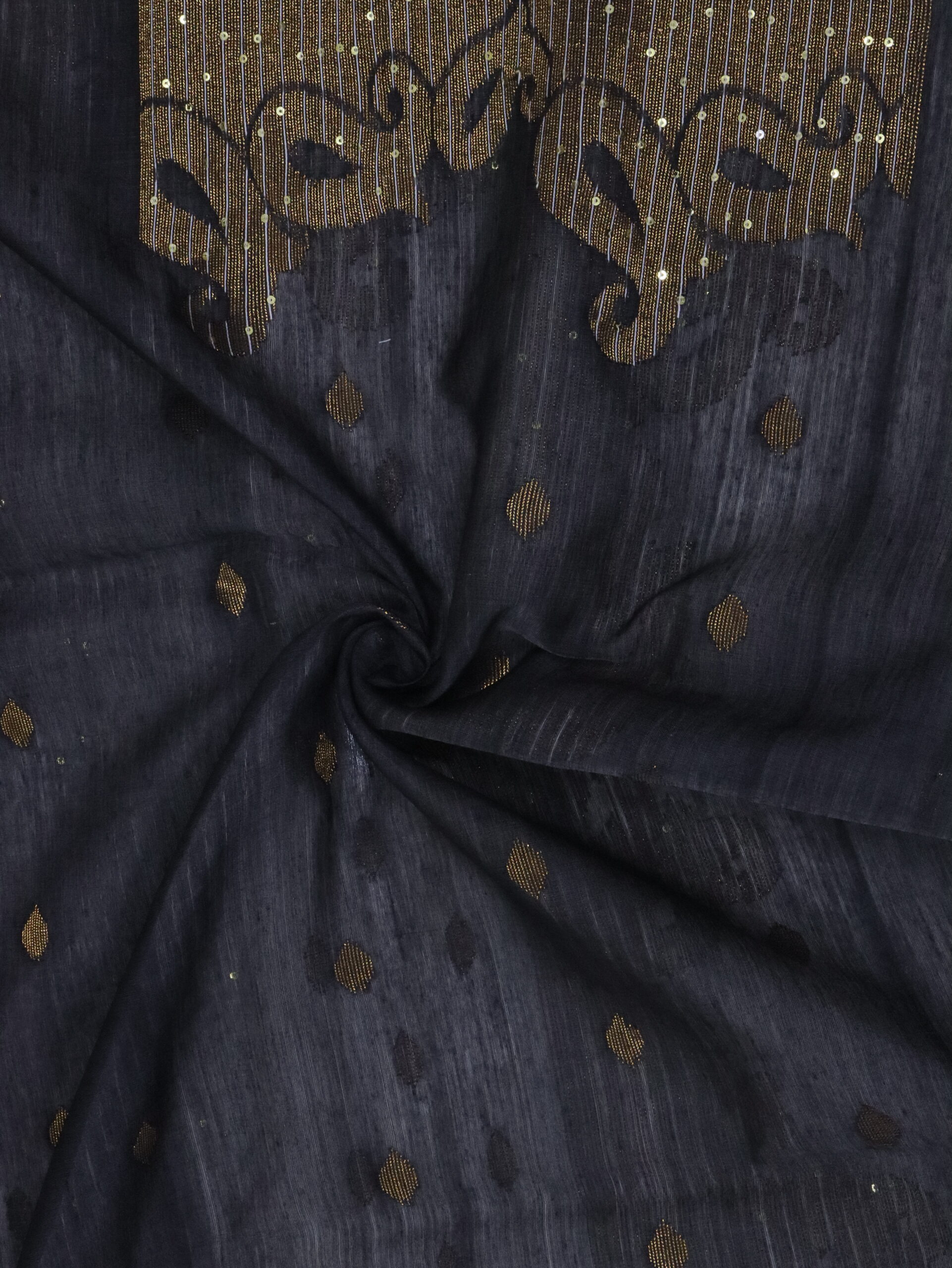 Off-white Matka Muslin Silk Antique Zari Sequence Work Jamdani Saree - Image 4