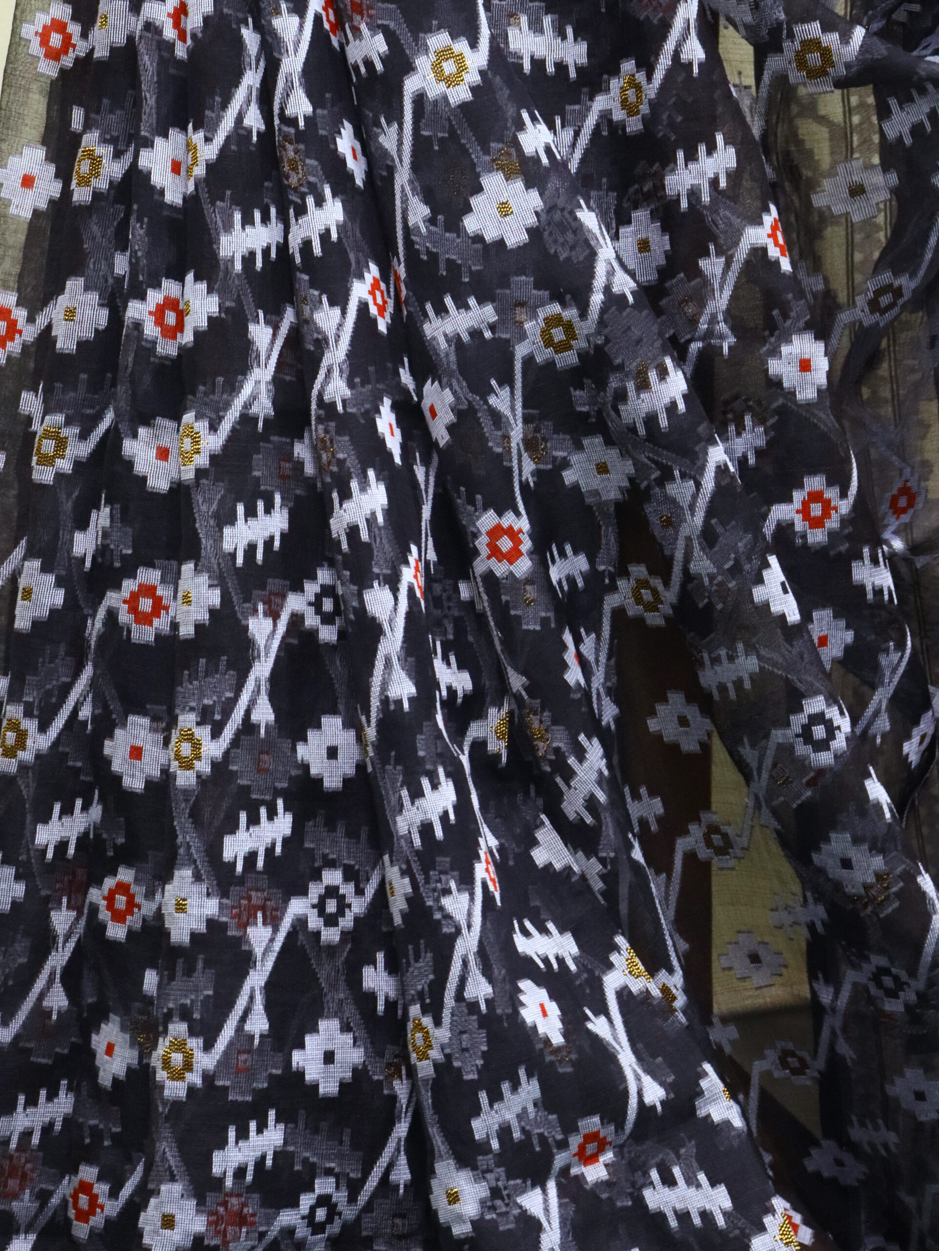 Black Pure Resham Dhakai Muslin Jamdani Saree - Image 9