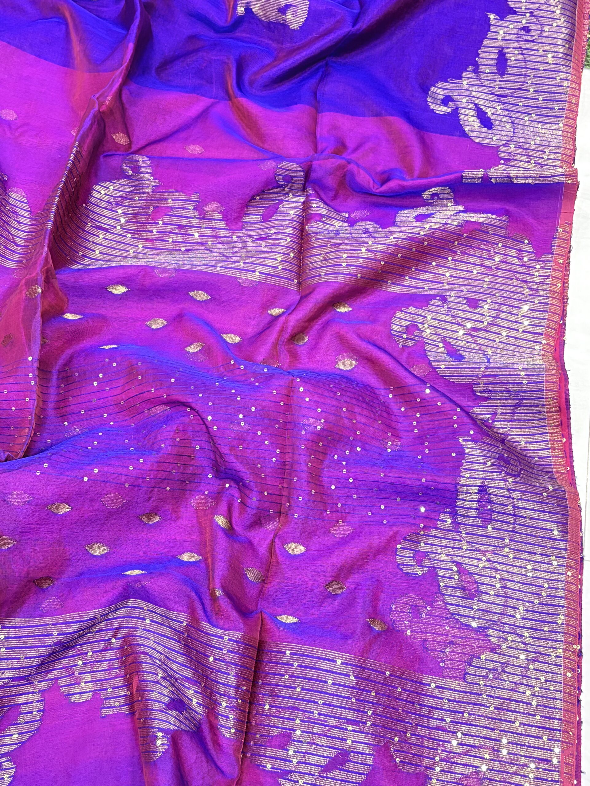Purple Matka Muslin Silk Antique Zari Sequence Work Jamdani Saree - Image 3