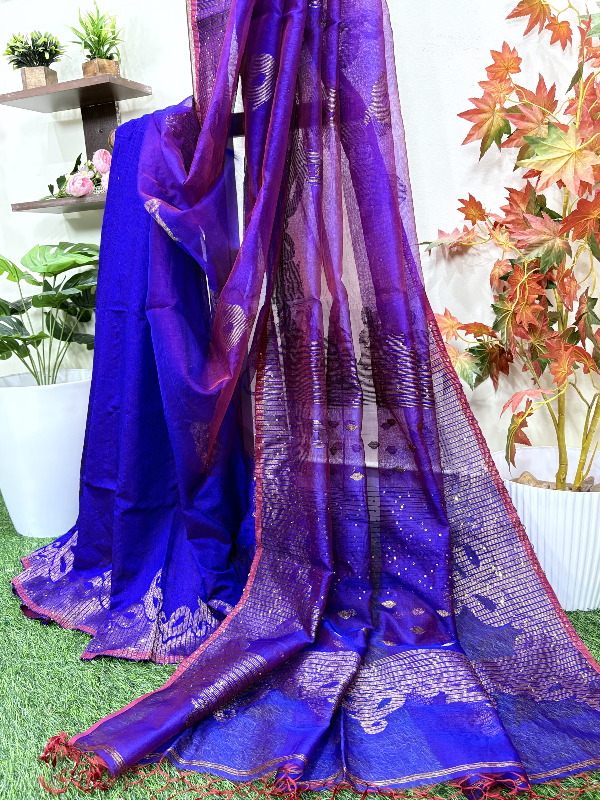 Purple Matka Muslin Silk Antique Zari Sequence Work Jamdani Saree - Image 6