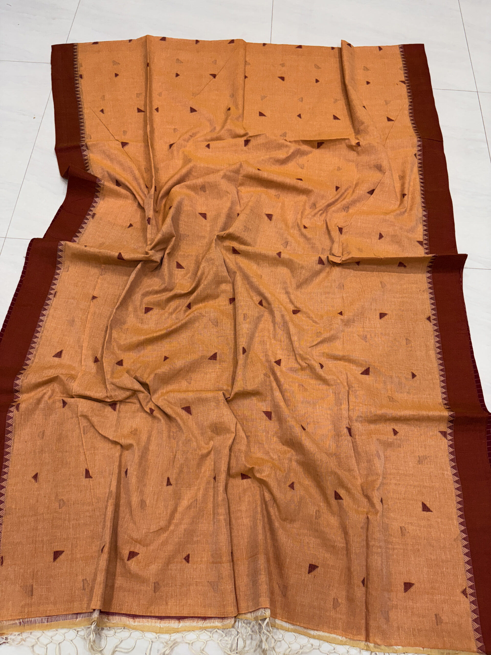 Pastle Orange Handloom Mulmul Cotton Triangle Jamdani Saree - Image 3