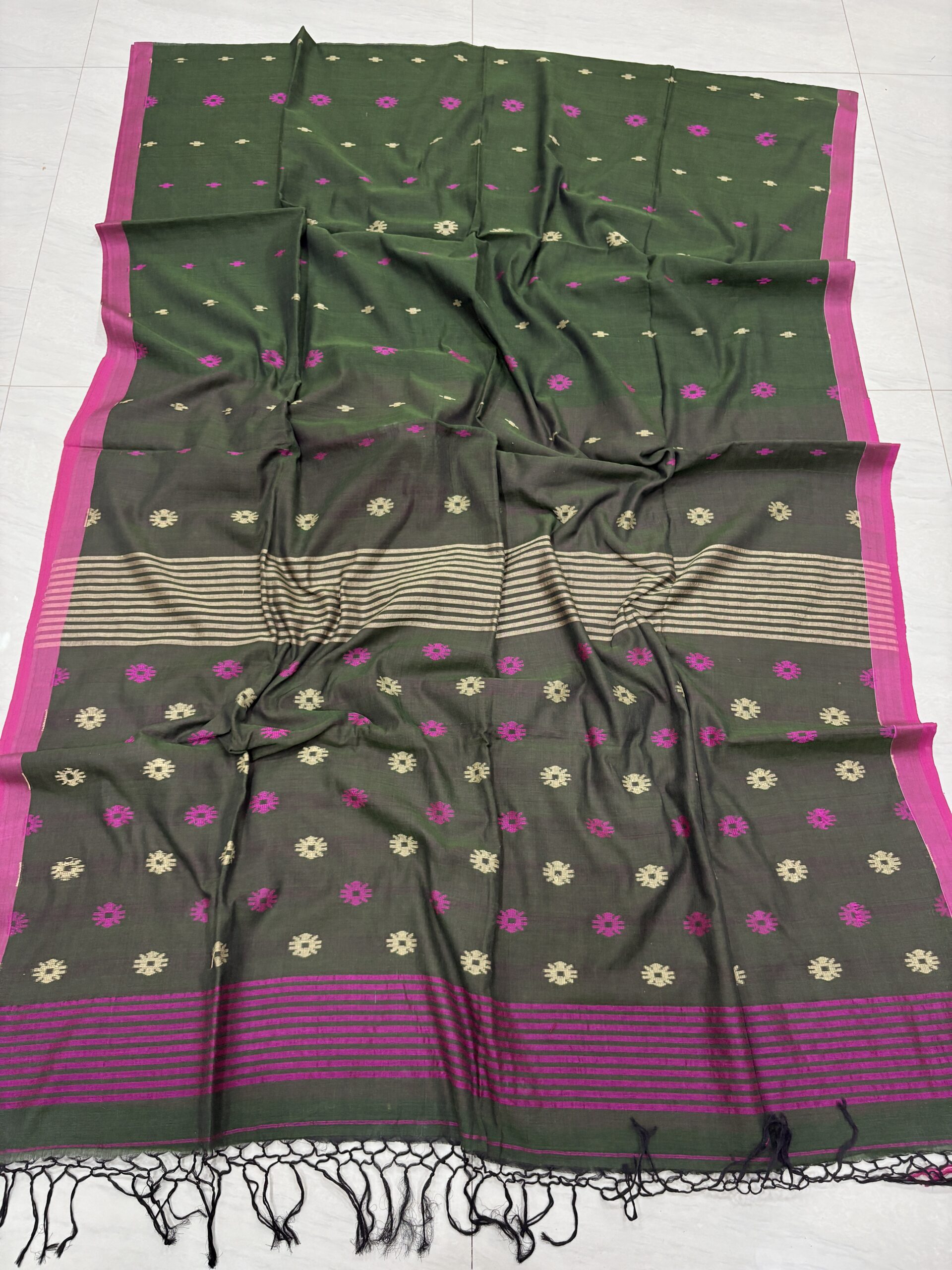 Dark Pista Handloom Mulmul Cotton Dhakai Jamdani Saree