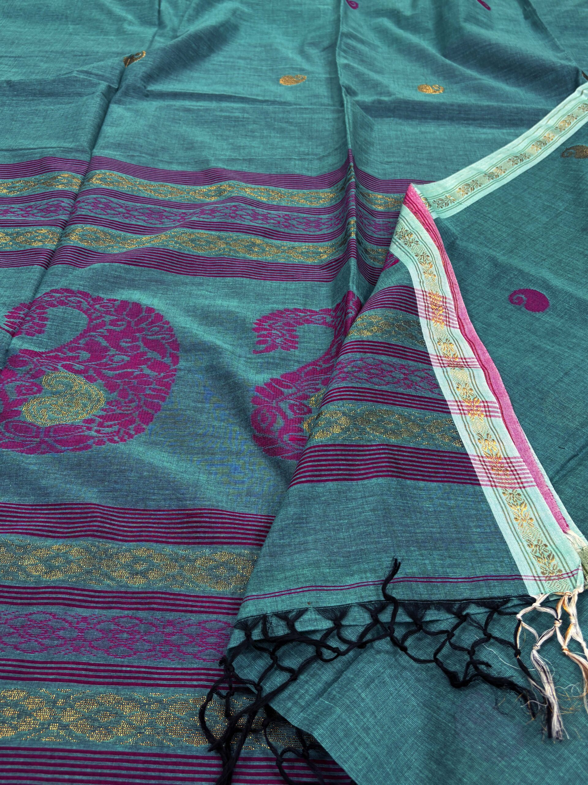 Light Ferozi Handloom Premium Khadi Cotton Jamdani Saree - Image 4