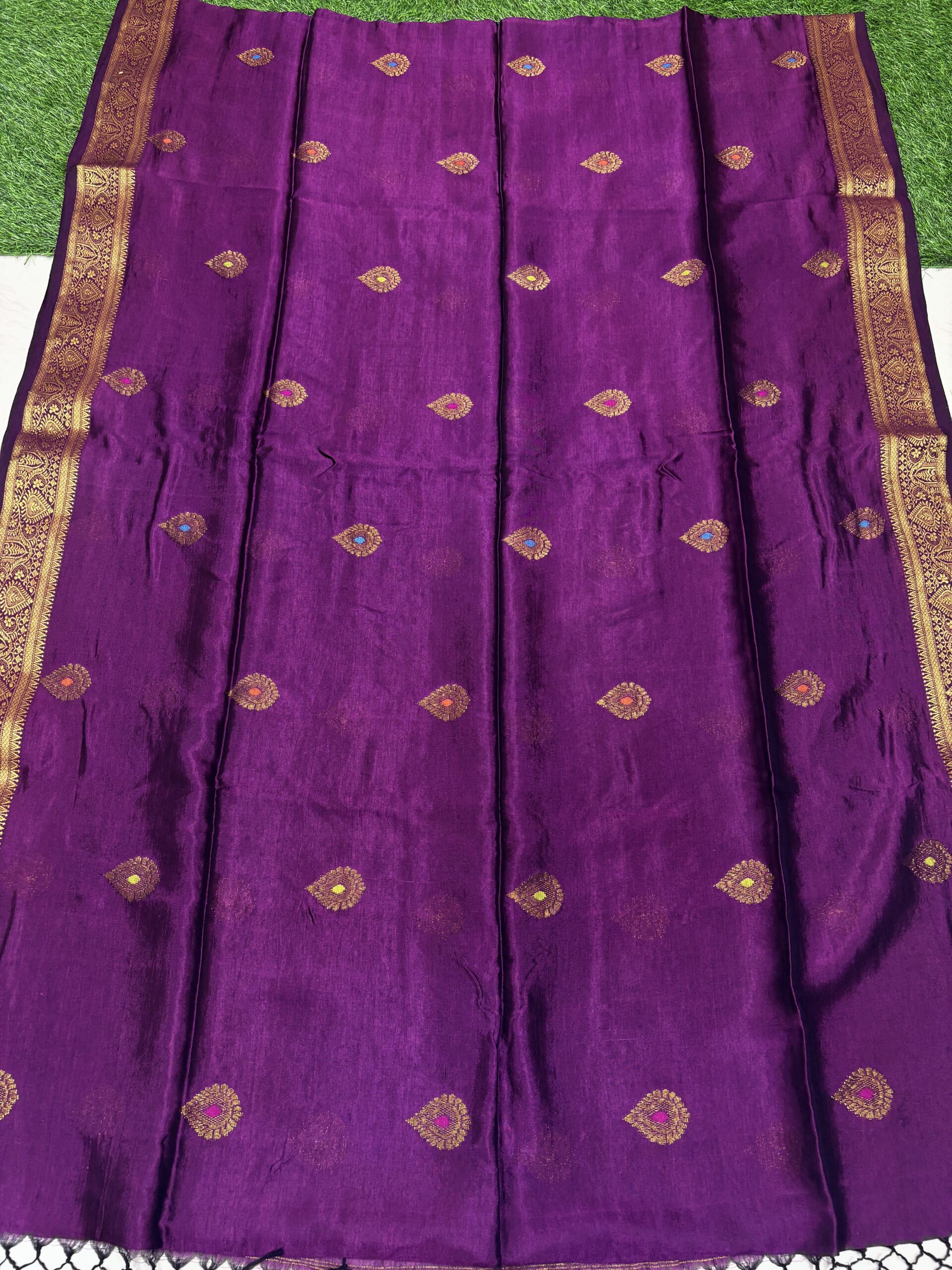 Wine Bengal Handloom Katan Silk Kanjivaram Saree - Image 10