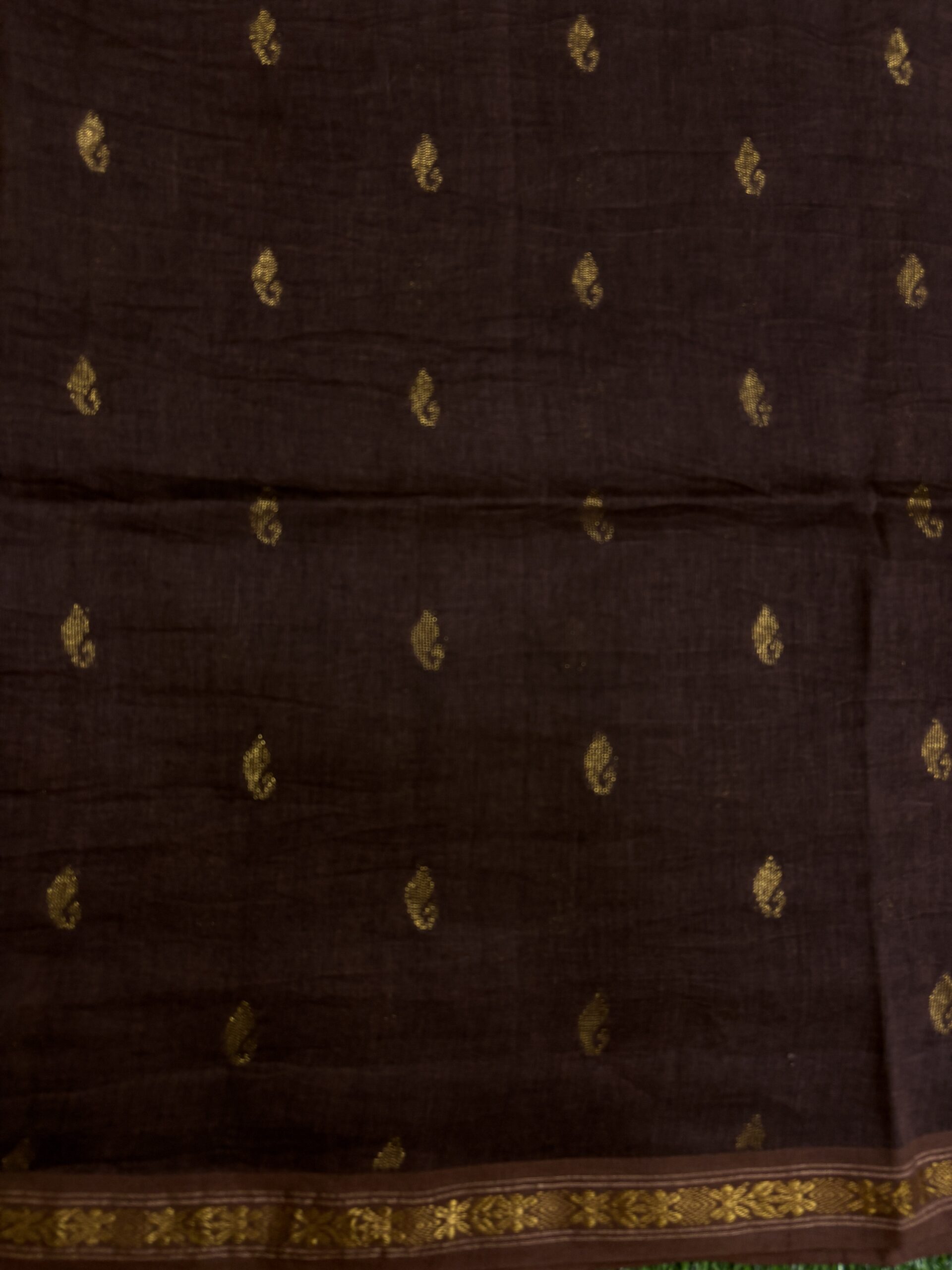 Chocolate Paisly Buta Organic Linen Jamdani Saree - Image 7