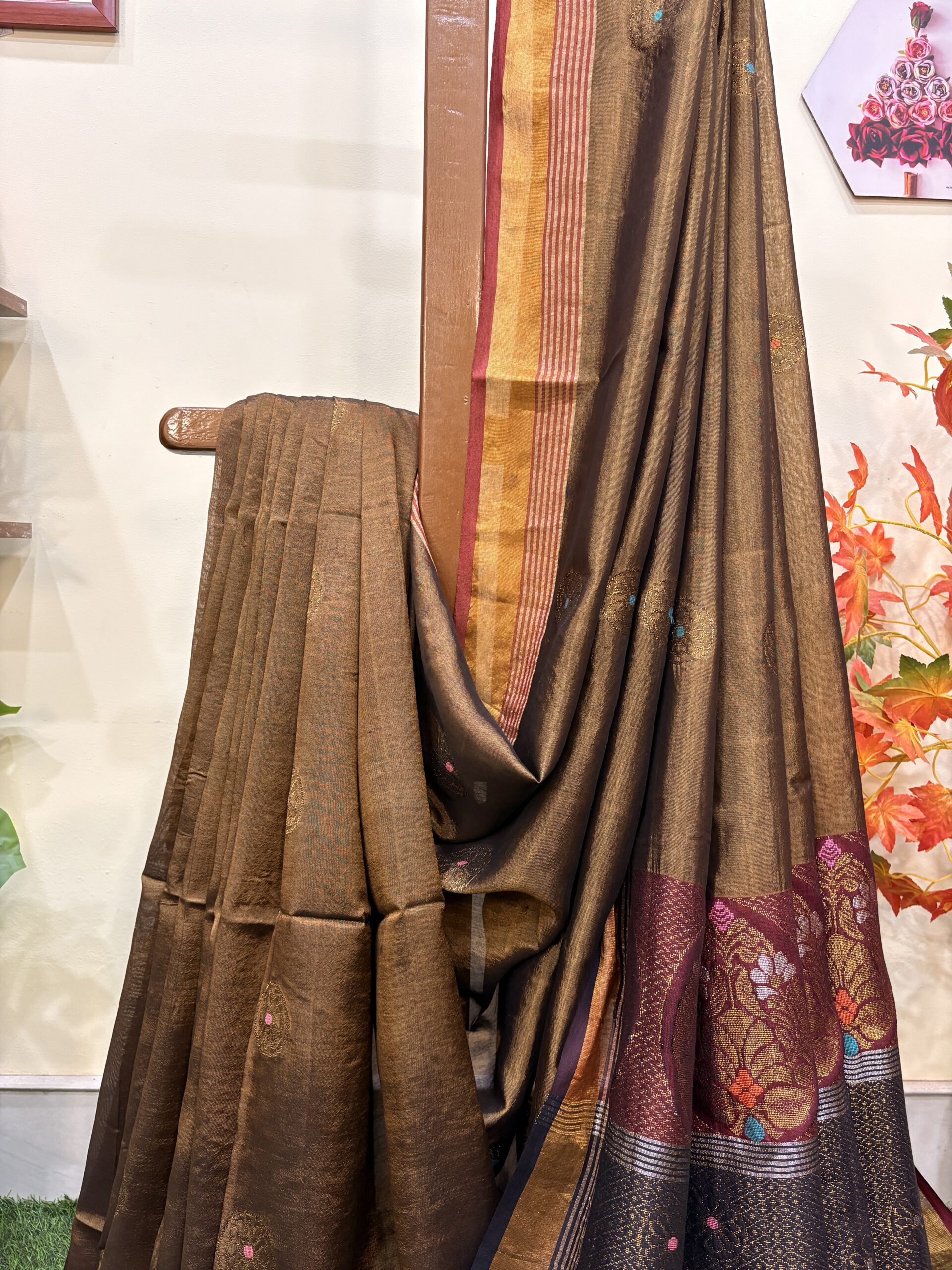 Yellow Metal Katan Silk Jamdani Saree with Blouse Piece - Image 7
