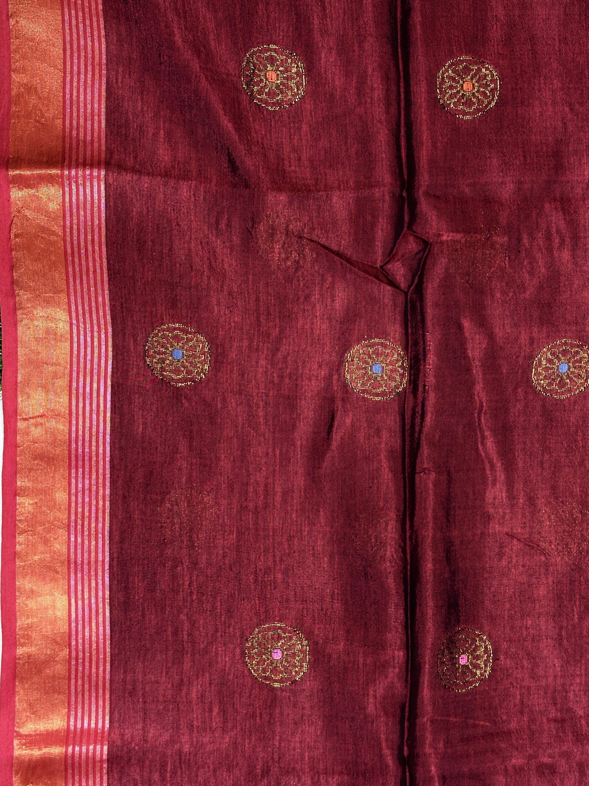 Maroon Katan Silk Jamdani Saree with Blouse Piece - Image 6
