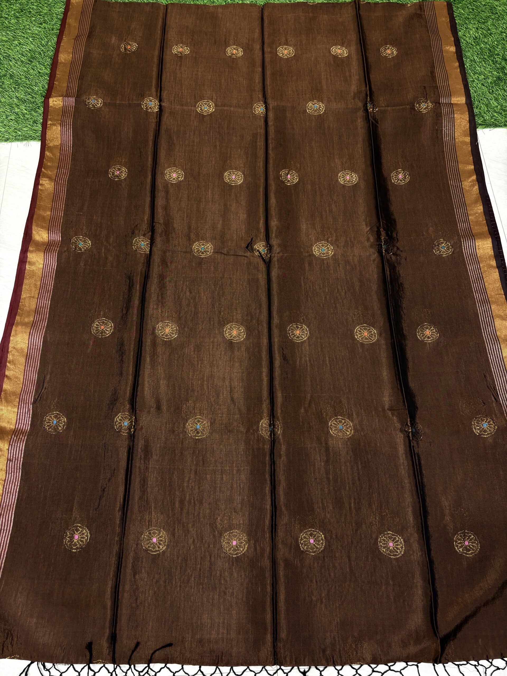 Brown Katan Silk Jamdani Saree with Blouse Piece - Image 10