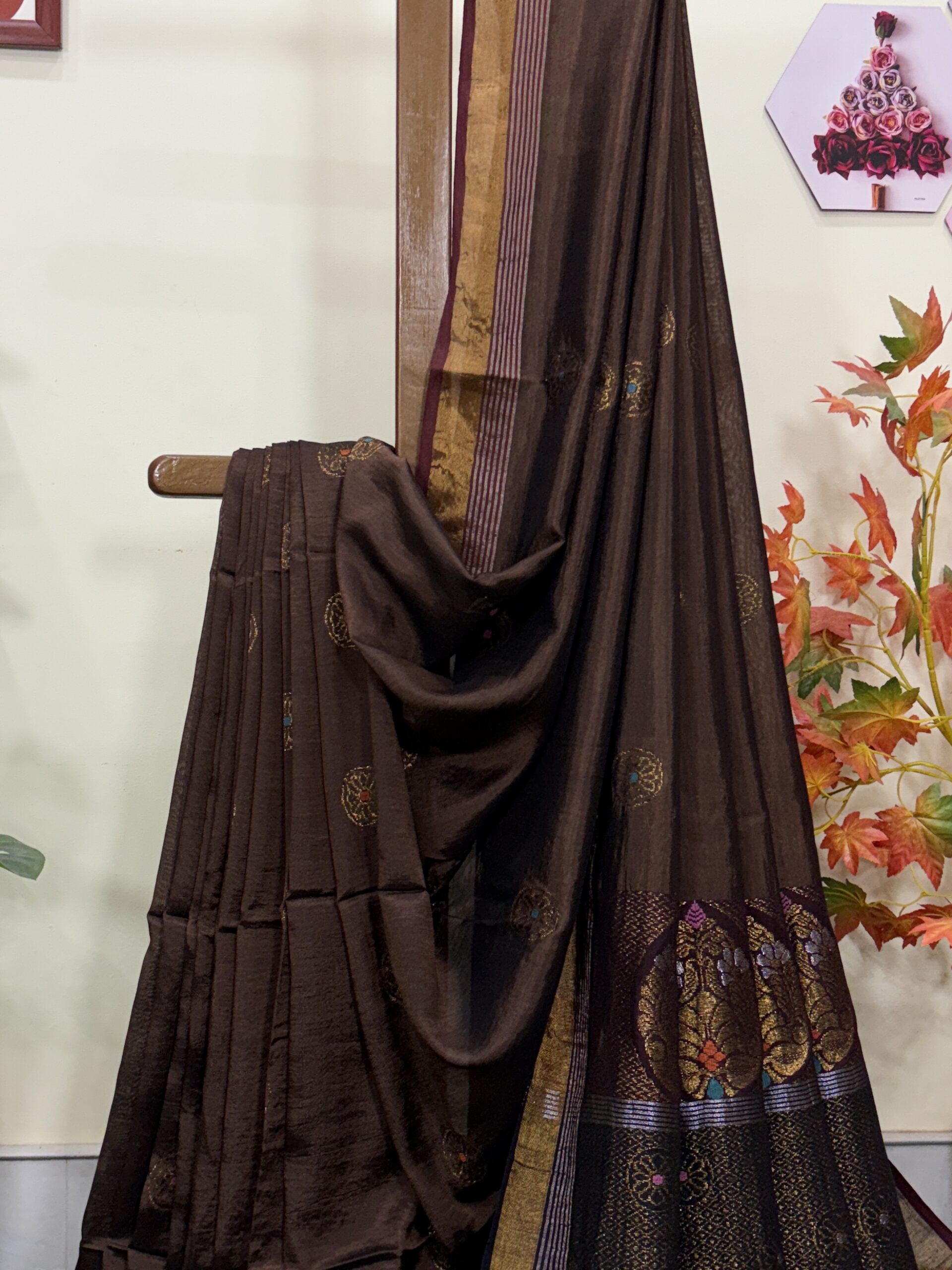 Brown Katan Silk Jamdani Saree with Blouse Piece - Image 4