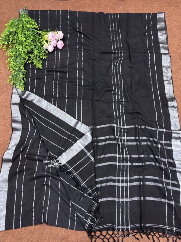 Multicolor Handloom Slab Khadi Zari Checks Saree with Blouse Piece