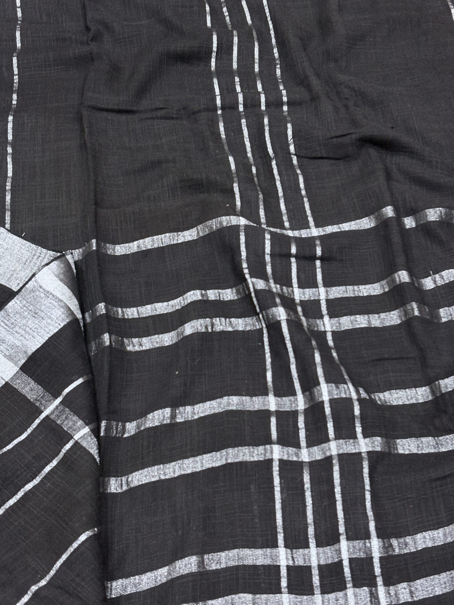 Multicolor Handloom Slab Khadi Zari Checks Saree with Blouse Piece - Image 3
