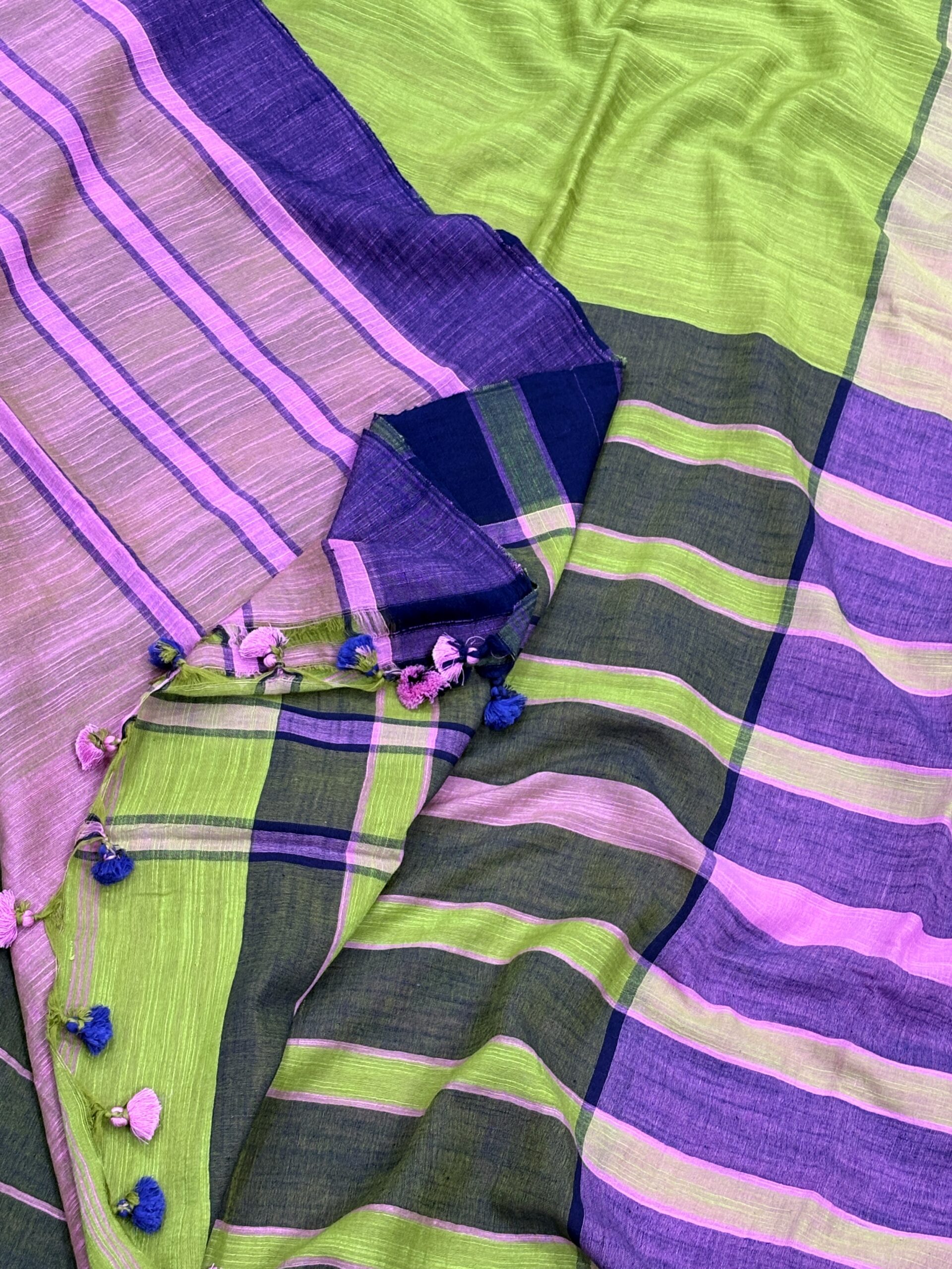 Multicolor Handloom Slab Khadi Checks Saree with Blouse Piece - Image 2