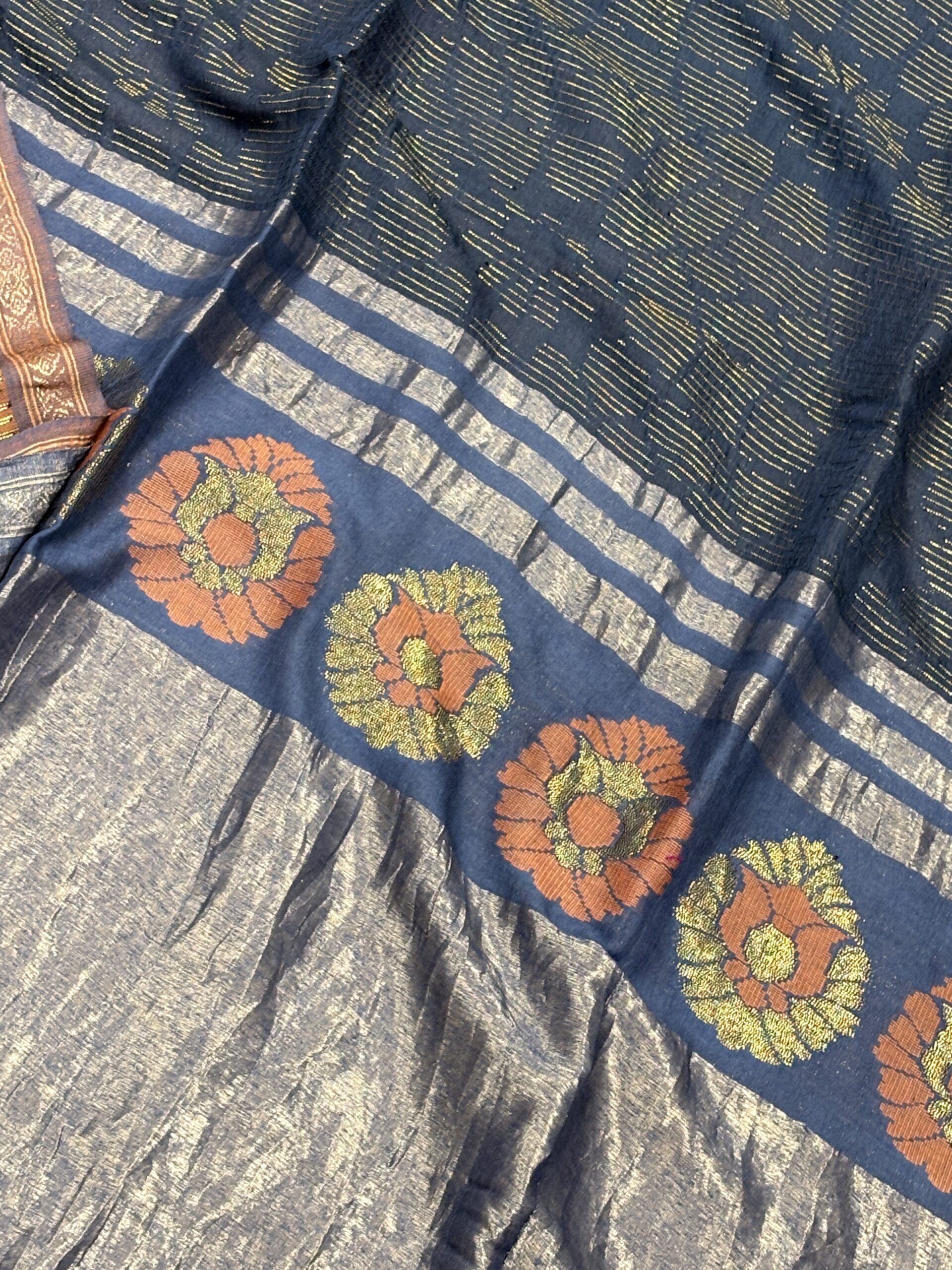 Gray Black Katan Silk Soft Jamdani Saree with Blouse Piece - Image 3