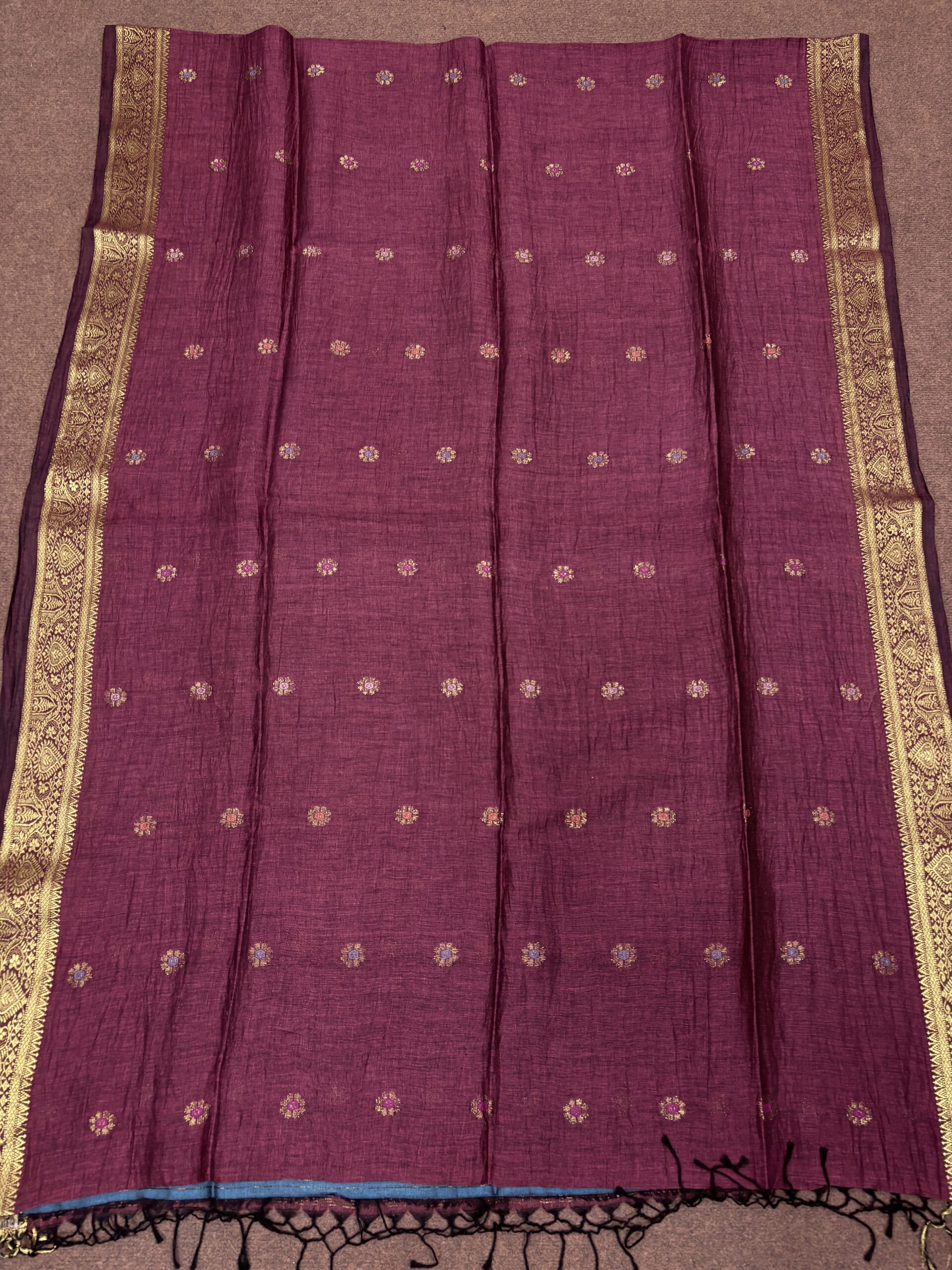 Maroon Floral Mina Buta Organic Linen Jamdani Saree - Image 9