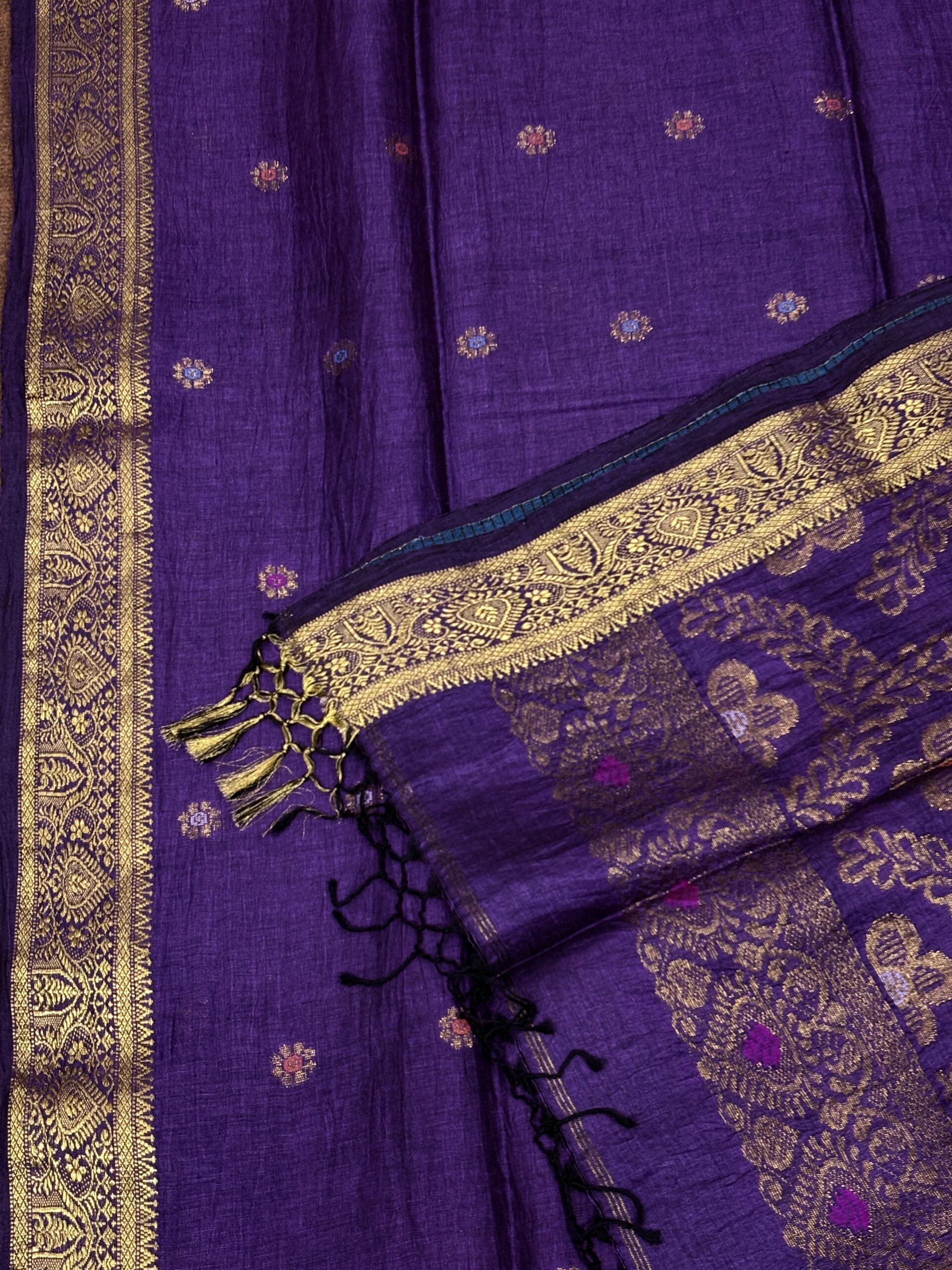 Purple Floral Mina Buta Organic Linen Jamdani Saree - Image 8
