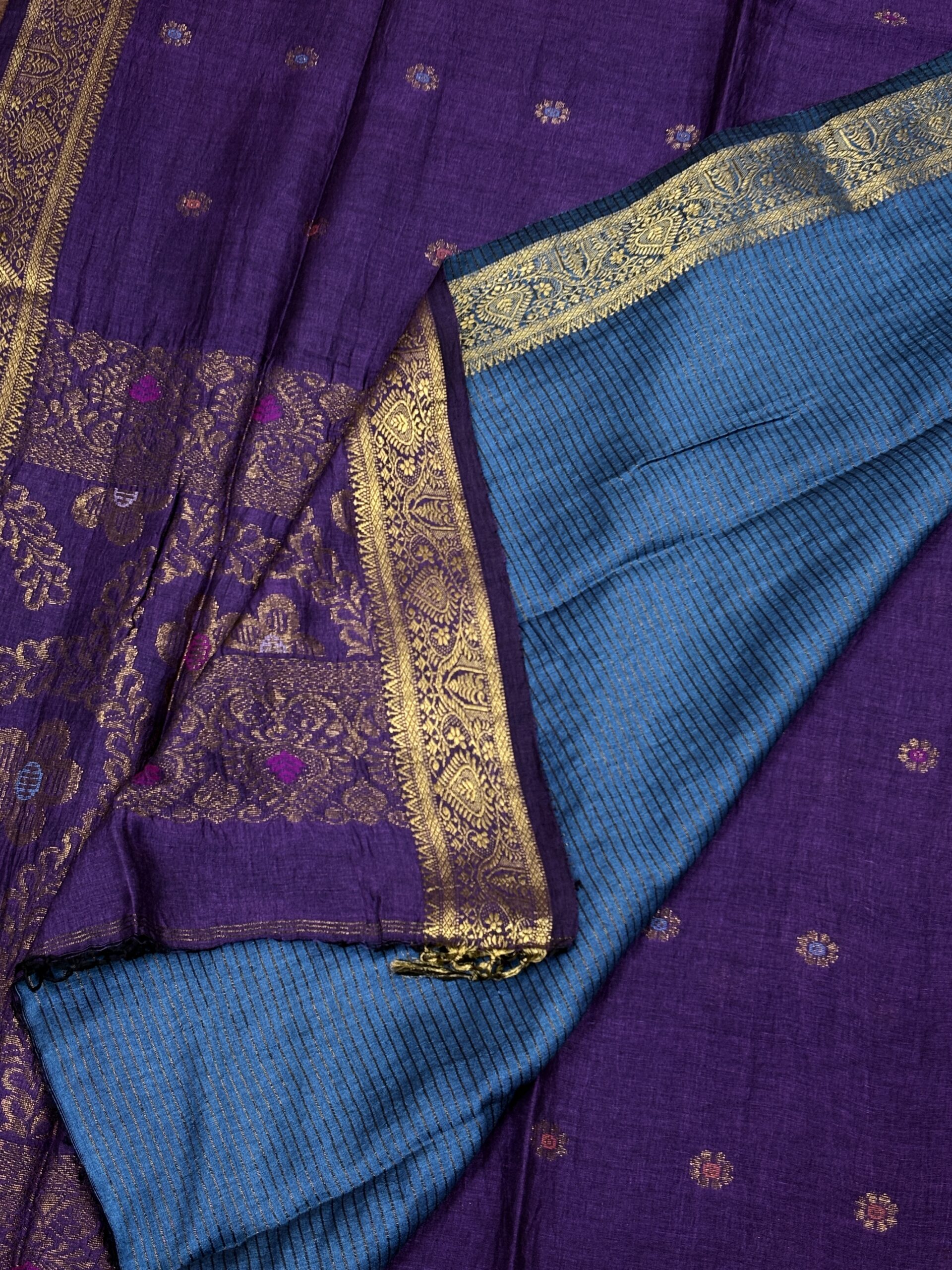 Purple Floral Mina Buta Organic Linen Jamdani Saree - Image 4