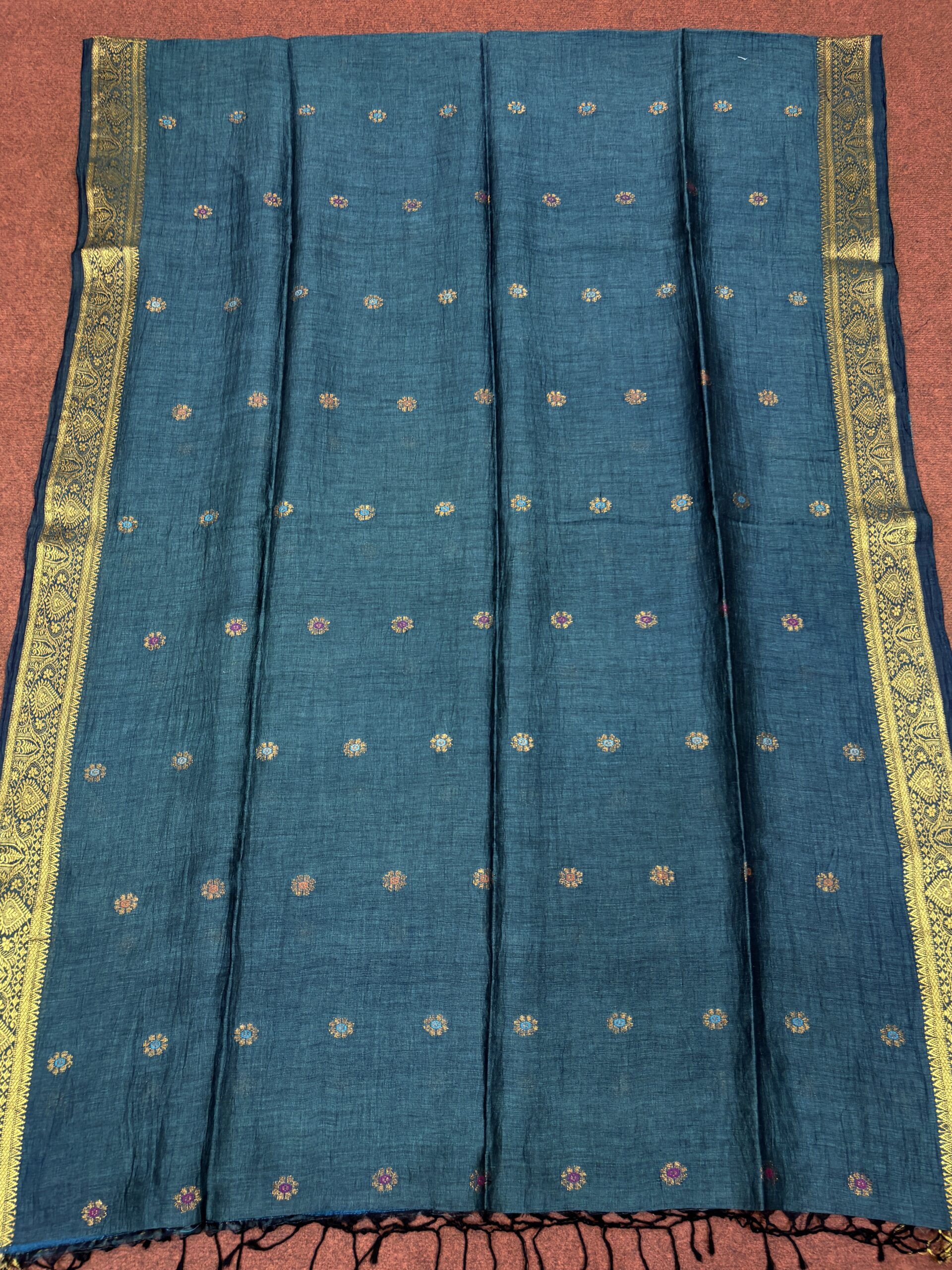 Ramagreen Floral Mina Buta Organic Linen Jamdani Saree - Image 9