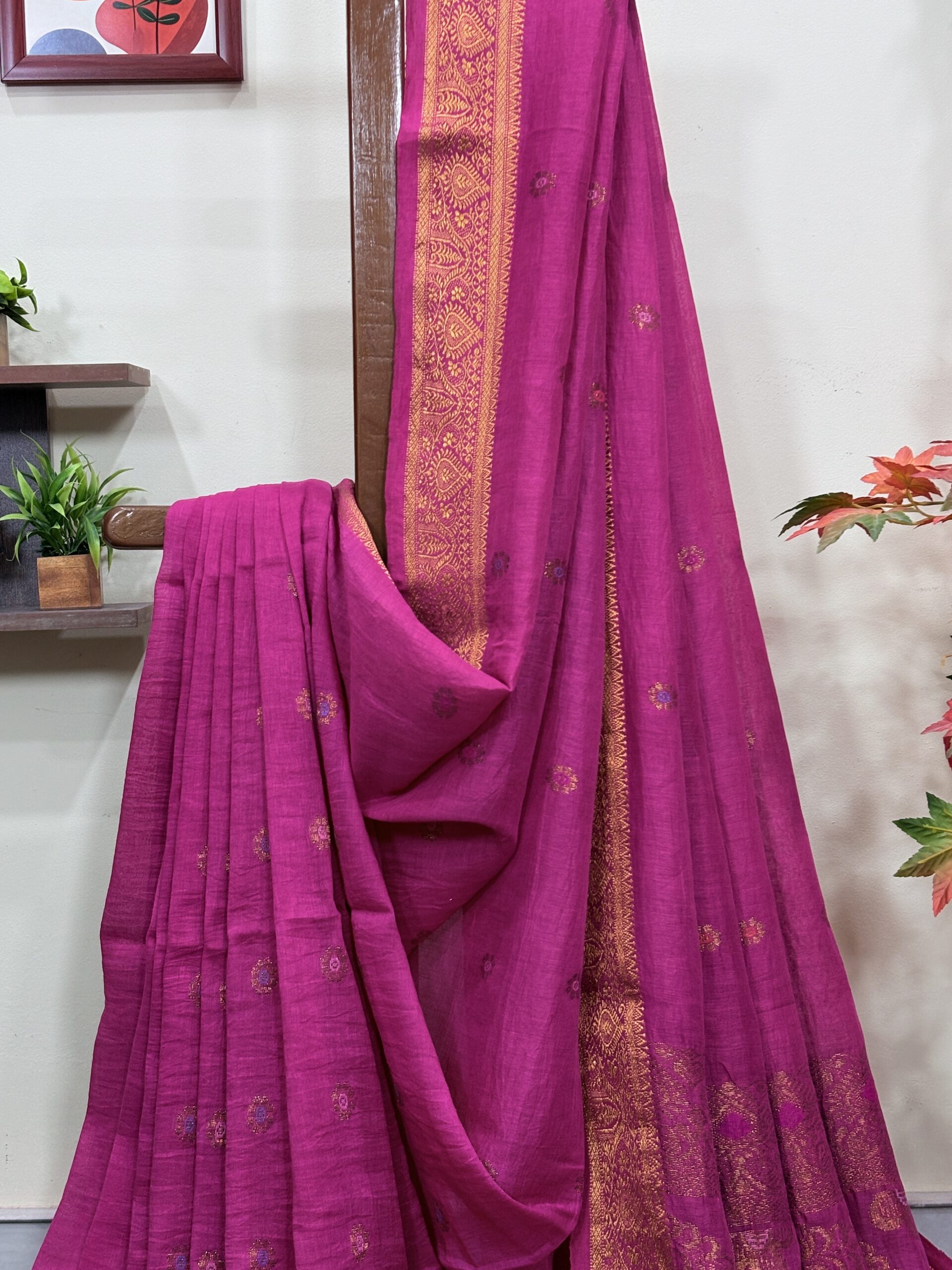 Rani Pink Floral Mina Buta Organic Linen Jamdani Saree - Image 3