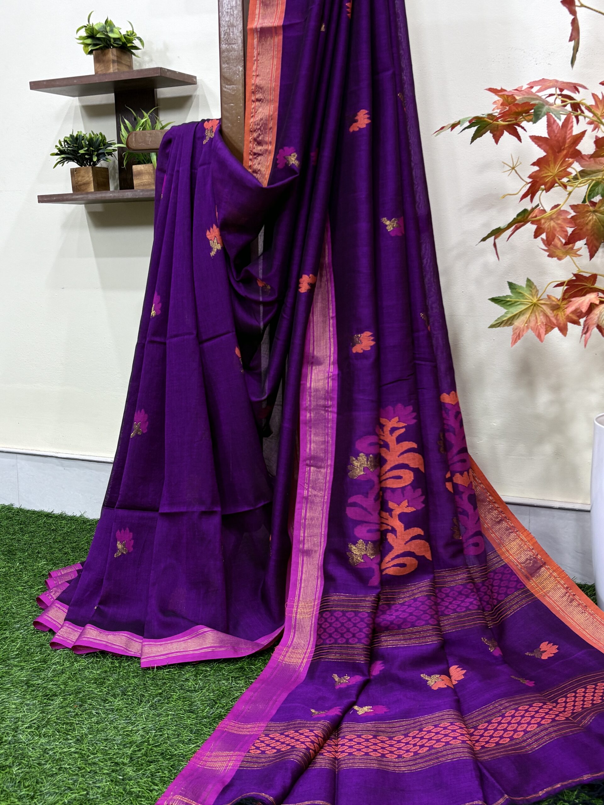 Purple Handloom Premium Cotton Jamdani Saree - Image 3