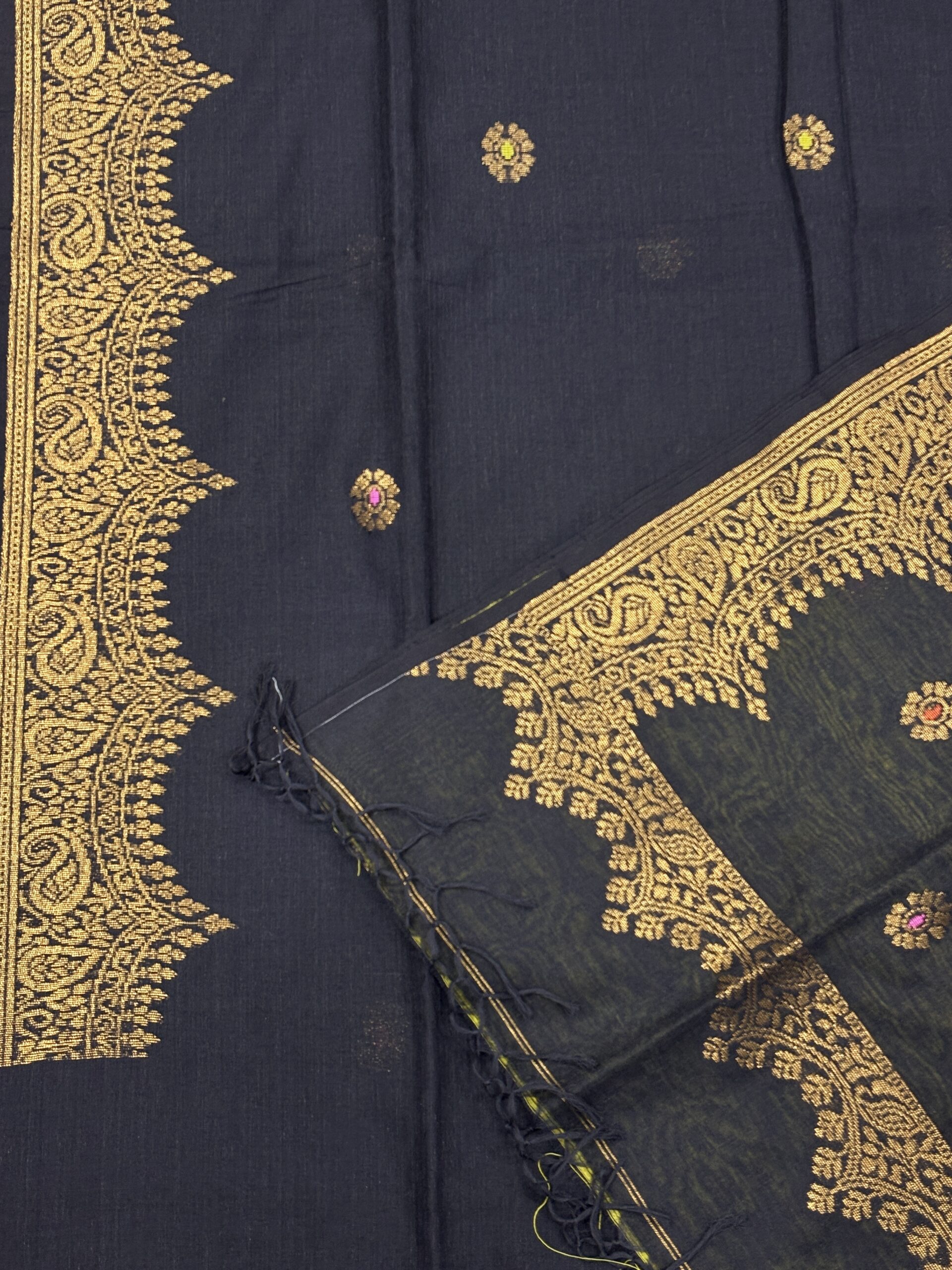 Black Handloom Premium Soft Cotton Silk Party Wear Jamdani Saree with Blouse Piece - Image 7