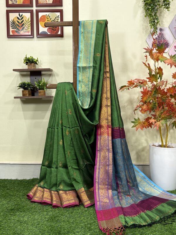 Parrot Green Paisley Katan Silk Jamdani Saree with Blouse Piece