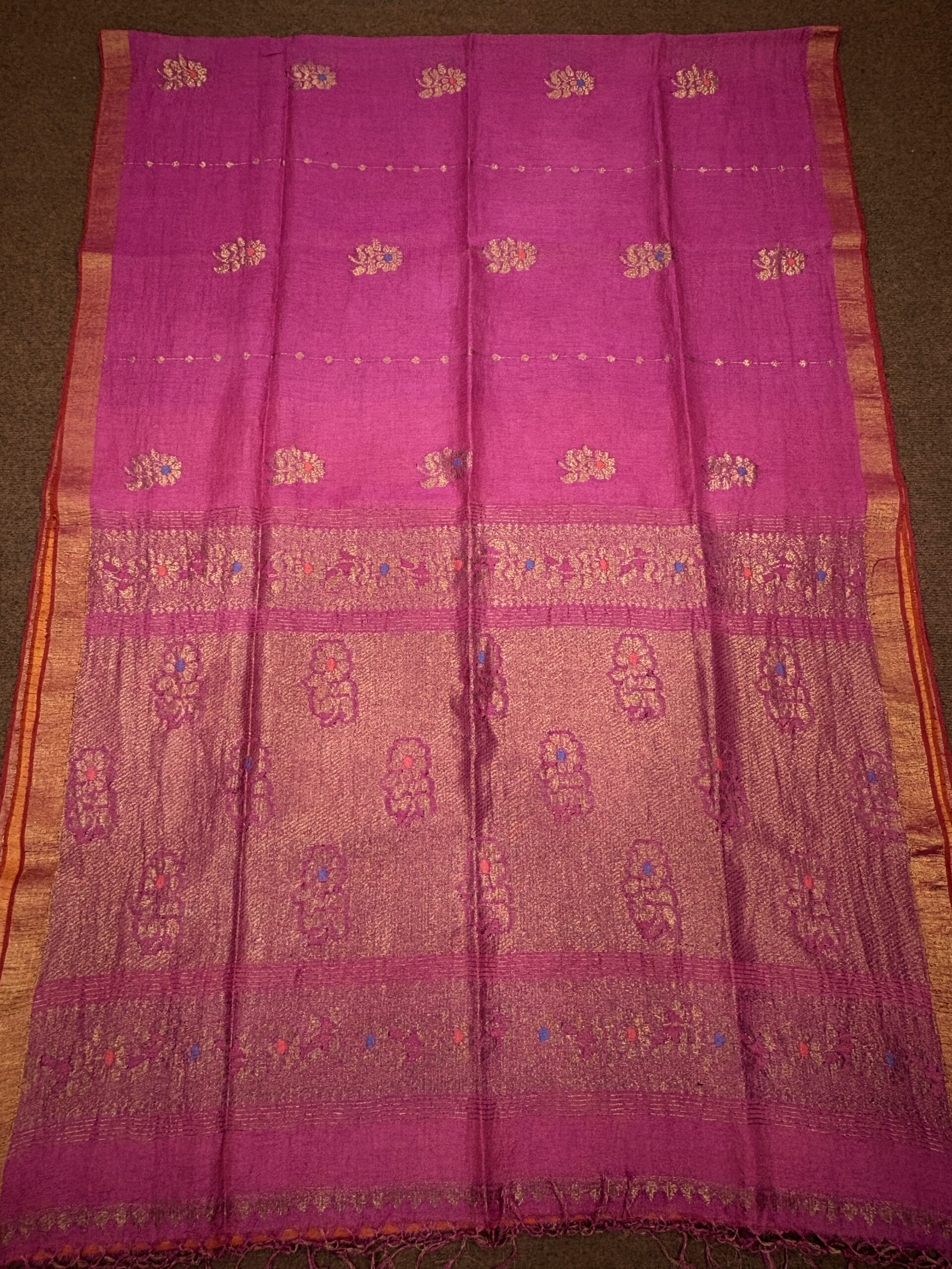 Pink Floral Mina Buta Tissue Organic Linen Jamdani Saree with Blouse Piece - Image 5