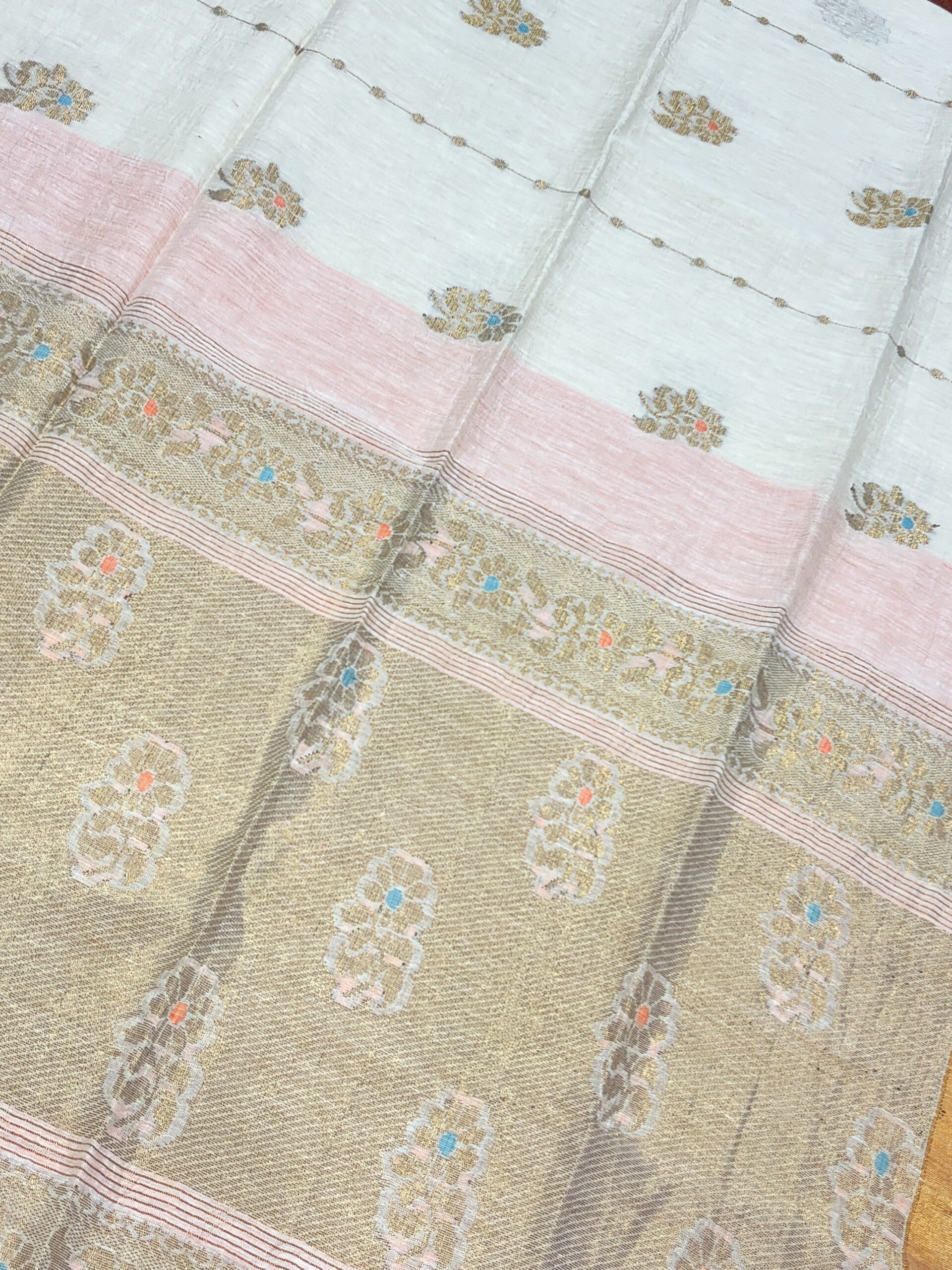 Off-White Floral Mina Buta Tissue Organic Linen Jamdani Saree with Blouse Piece - Image 4