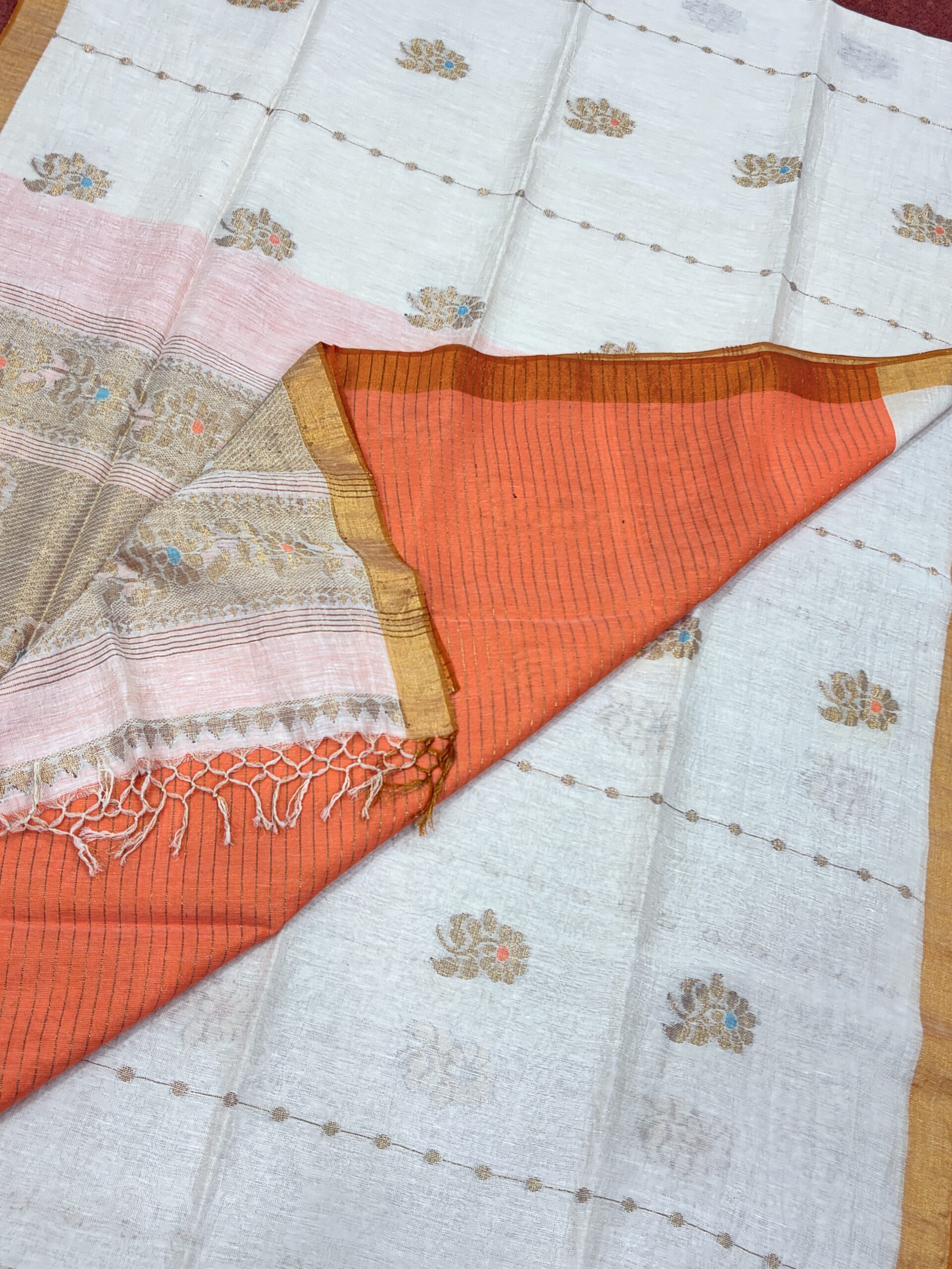 Off-White Floral Mina Buta Tissue Organic Linen Jamdani Saree with Blouse Piece - Image 3