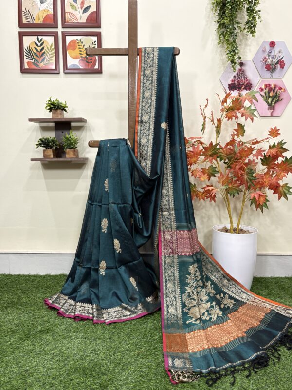 Rama Green Katan Silk Baluchari Jamdani Saree with Blouse Piece