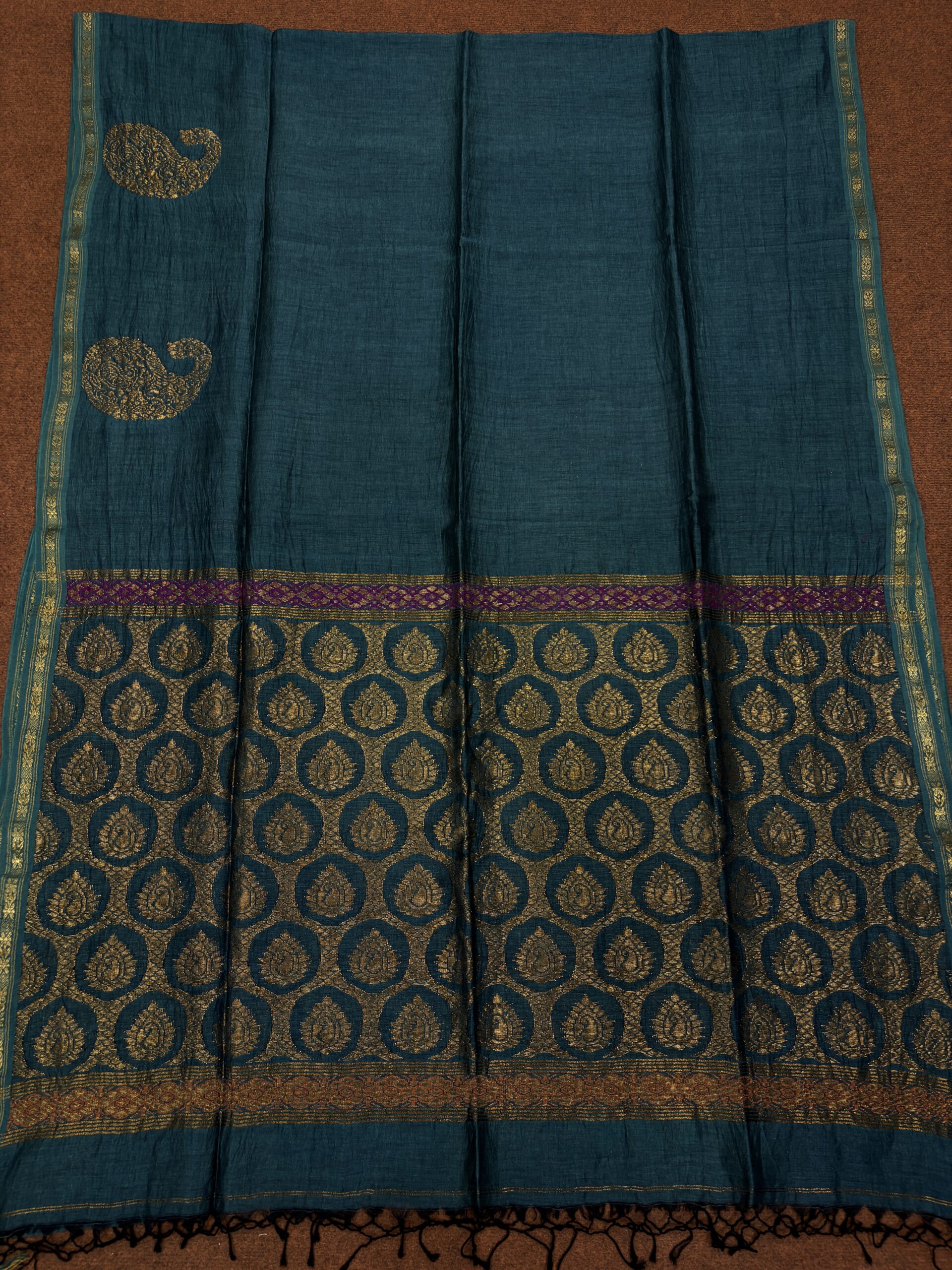 Ramagreen Paisley Buta Organic Linen Jamdani Saree with Designer Blouse Piece - Image 6