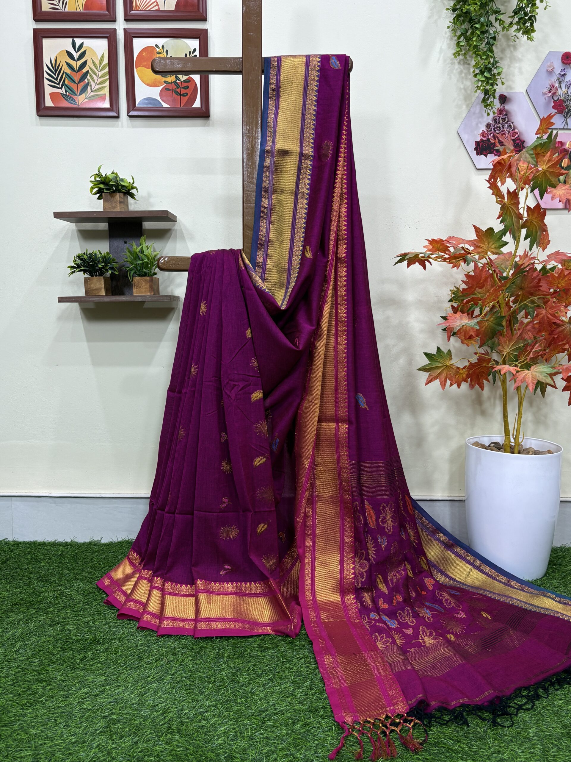 Beetroot Handloom Premium Soft Cotton Silk Party Wear Jamdani Saree with Blouse Piece