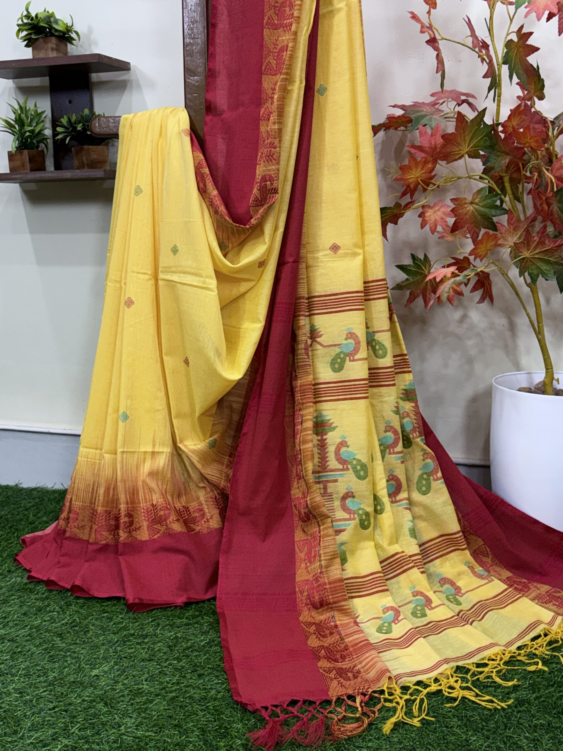 Dull Yellow Handloom Cotton Khhadi Ikkat Jamdani Saree - Image 2