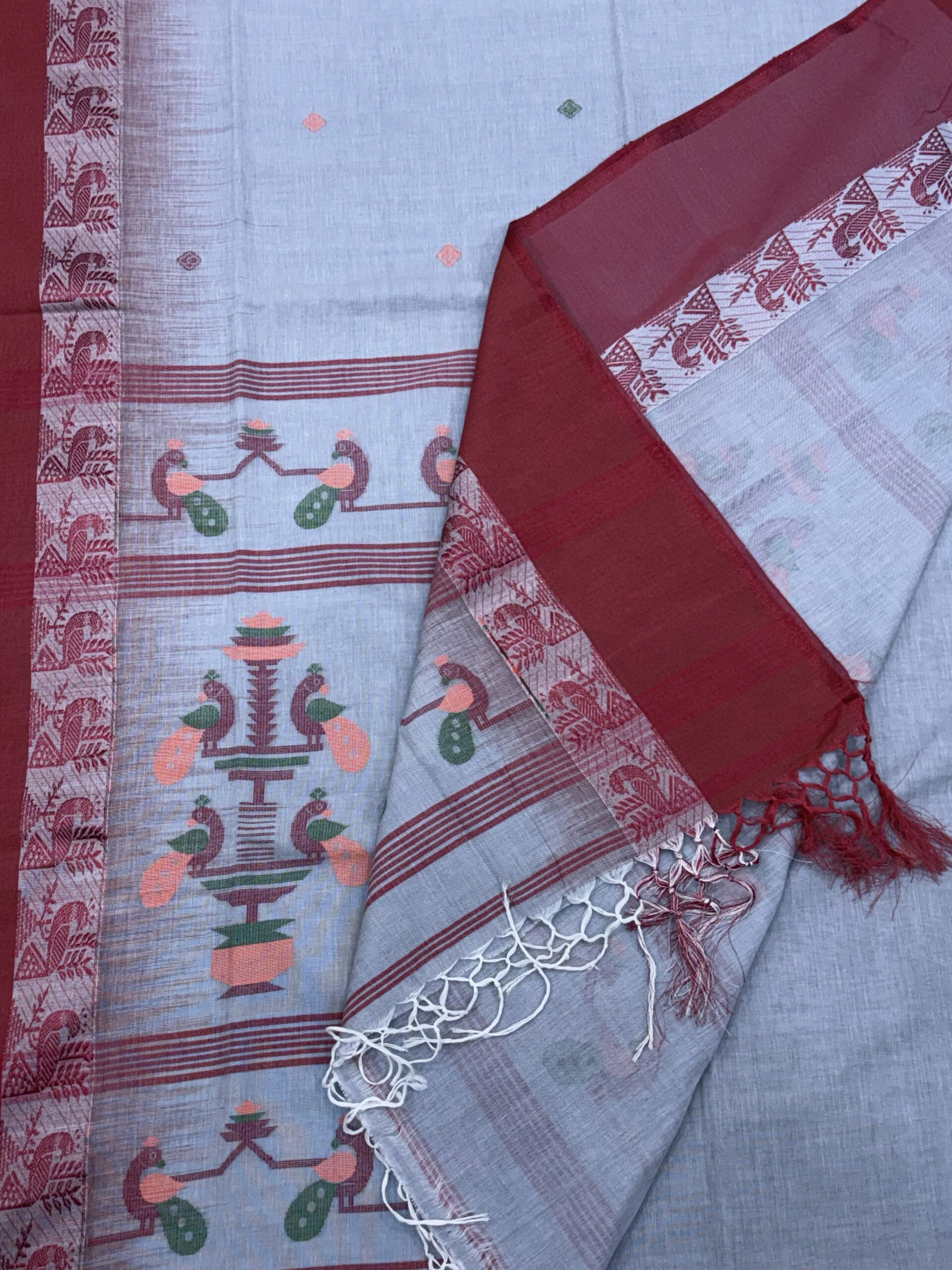 Light Gray Handloom Cotton Khadi Ikkat Jamdani Saree - Image 4
