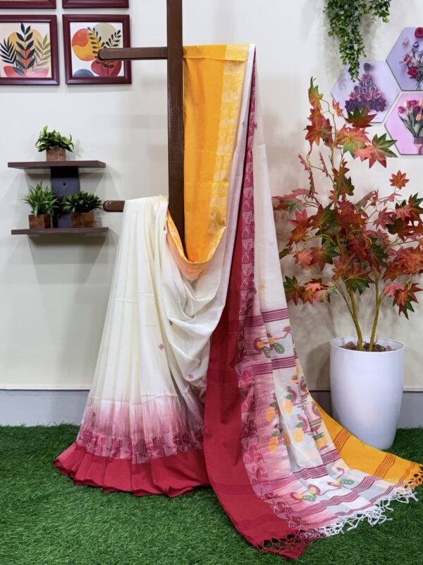 Off-White Handloom Cotton Khadi Ikkat Jamdani Saree