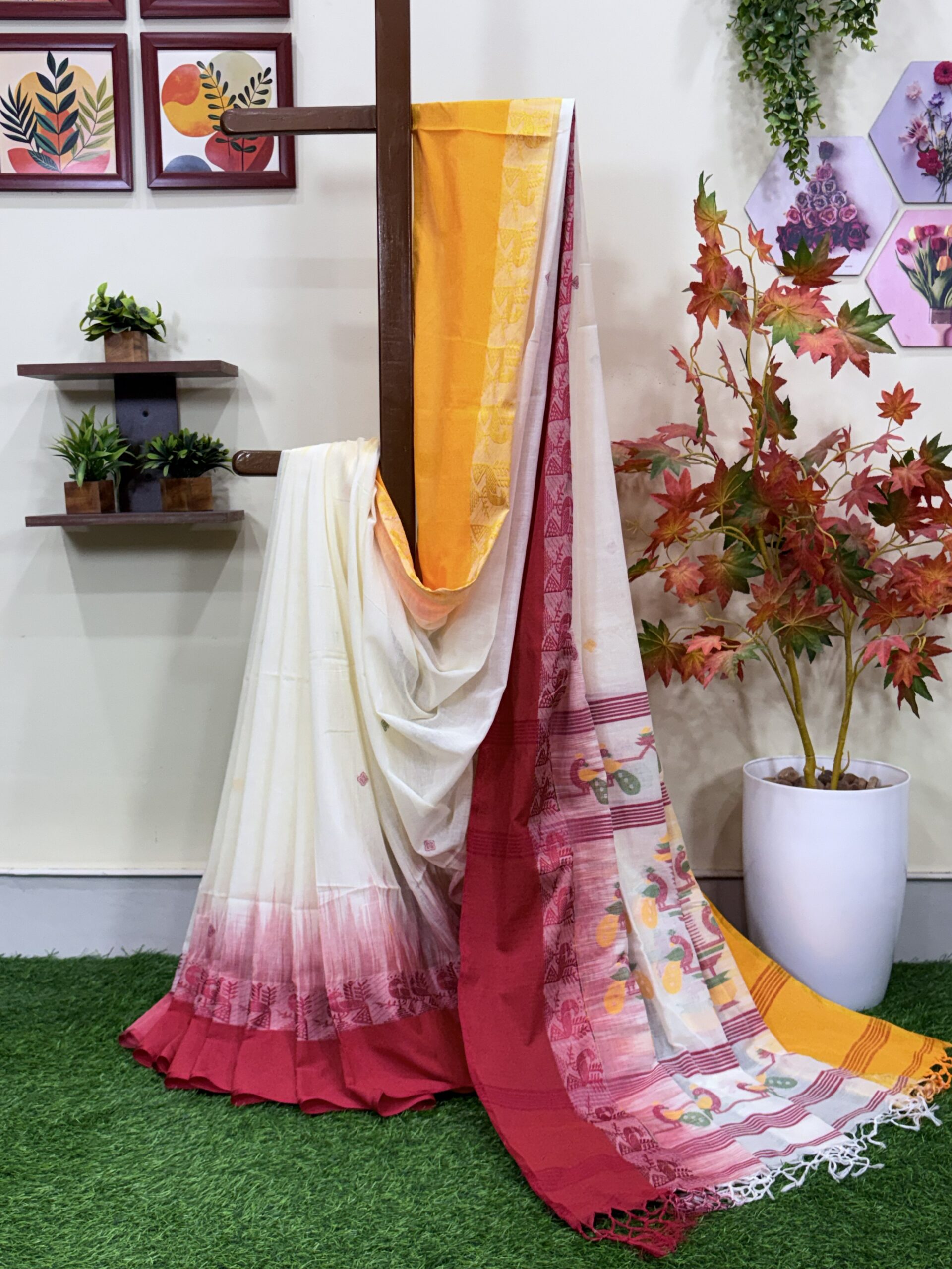Off-White Handloom Cotton Khadi Ikkat Jamdani Saree