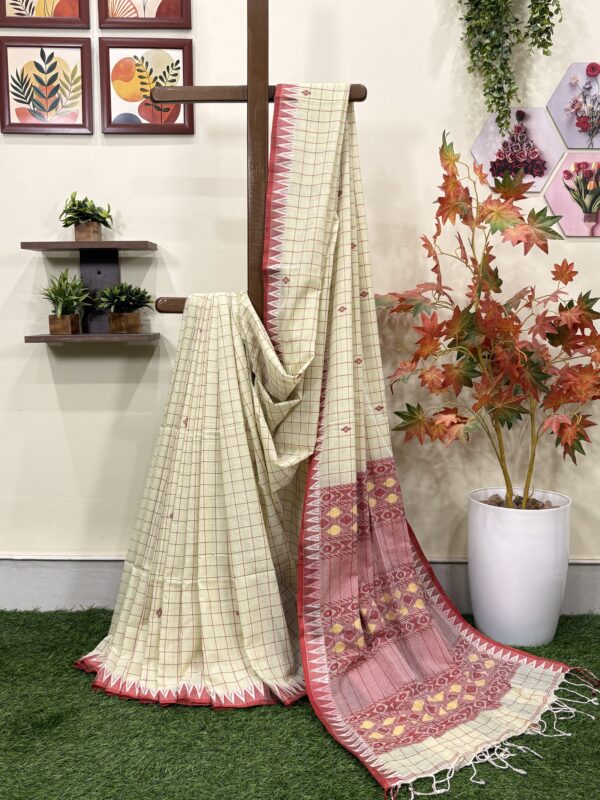 Light Beige Handloom Mercerised Cotton Chacks Jamdani Saree